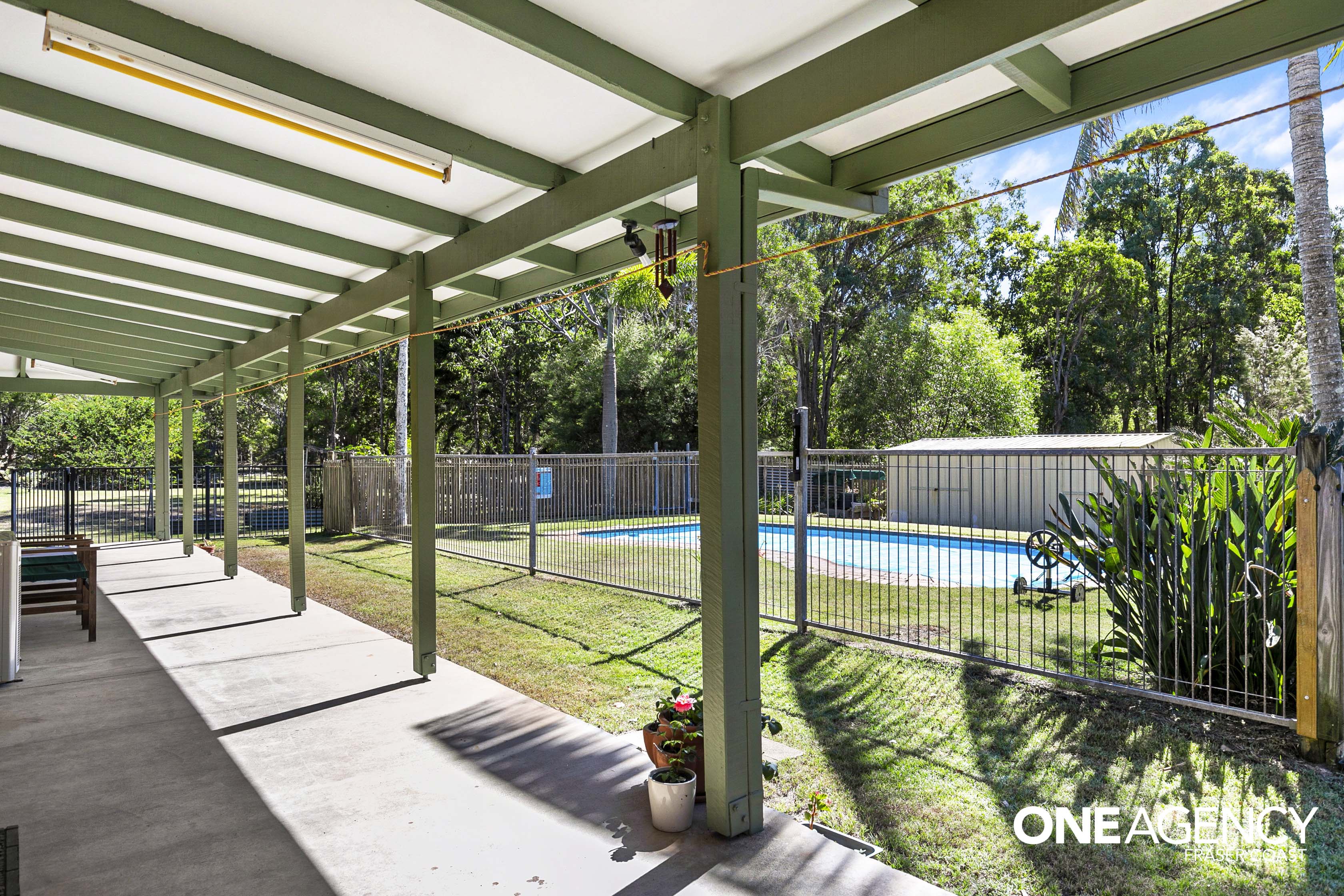 18 Senor Avenue, Urangan