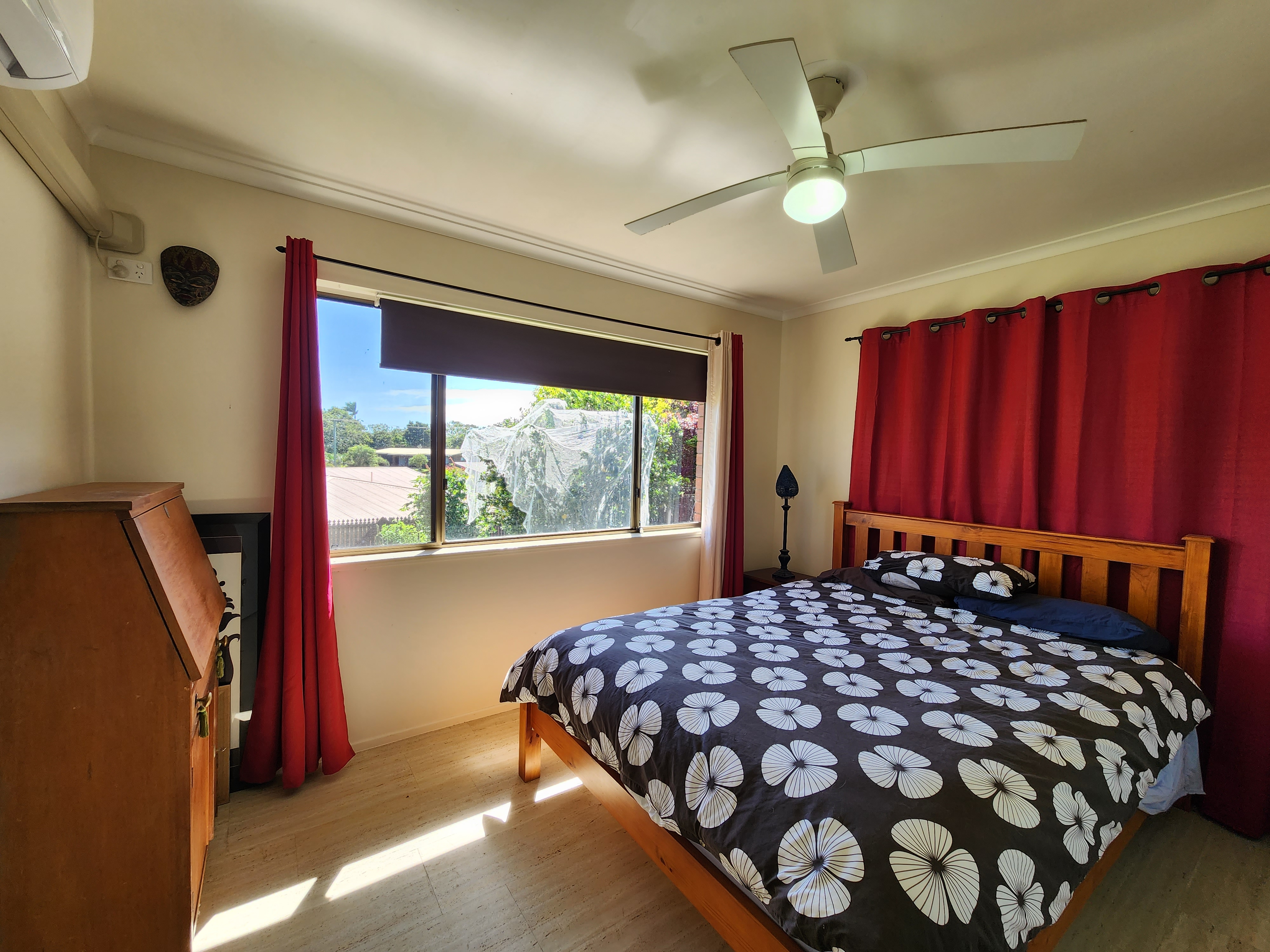 12-14 Putt Street, Atherton