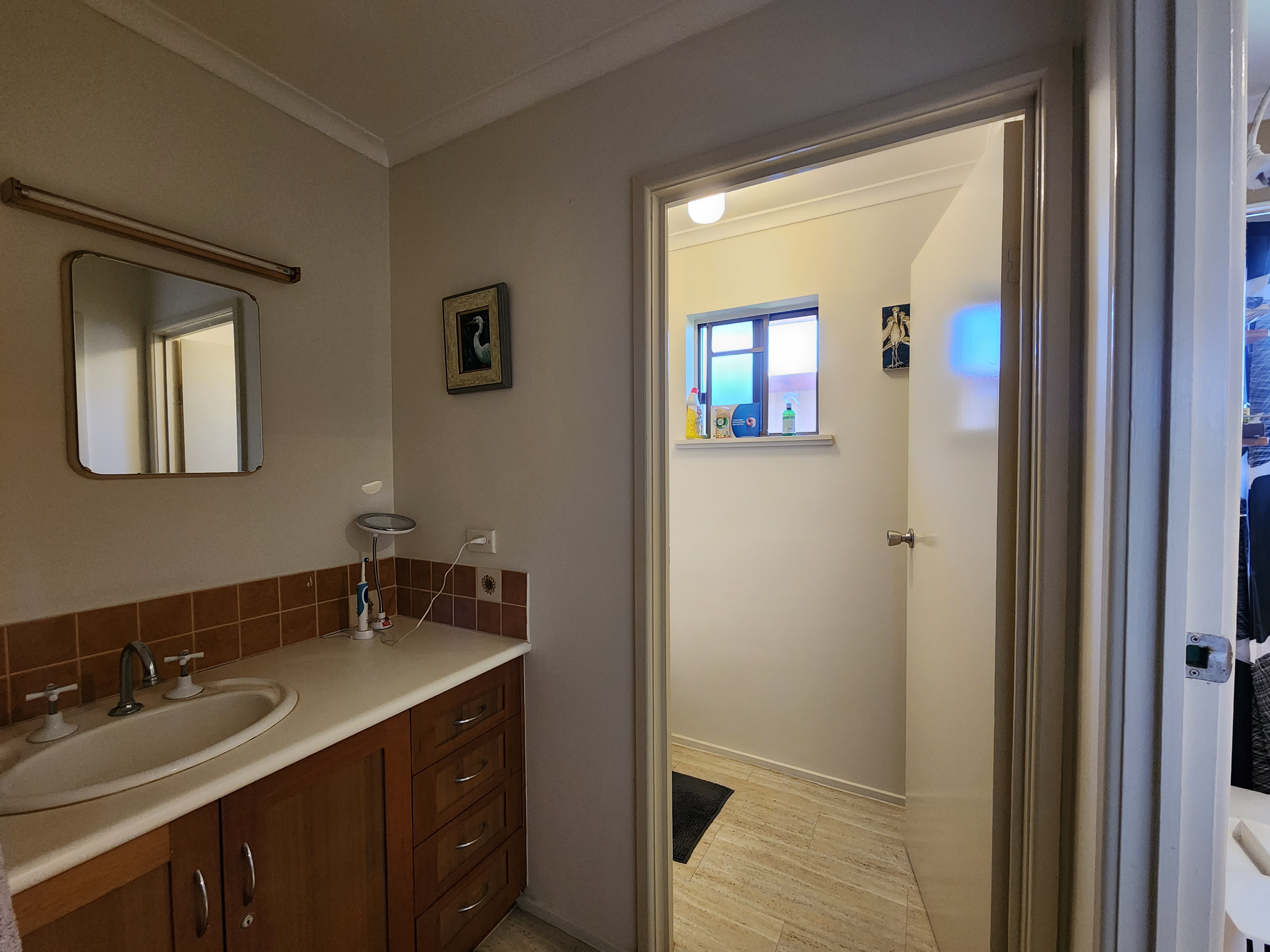 12-14 Putt Street, Atherton