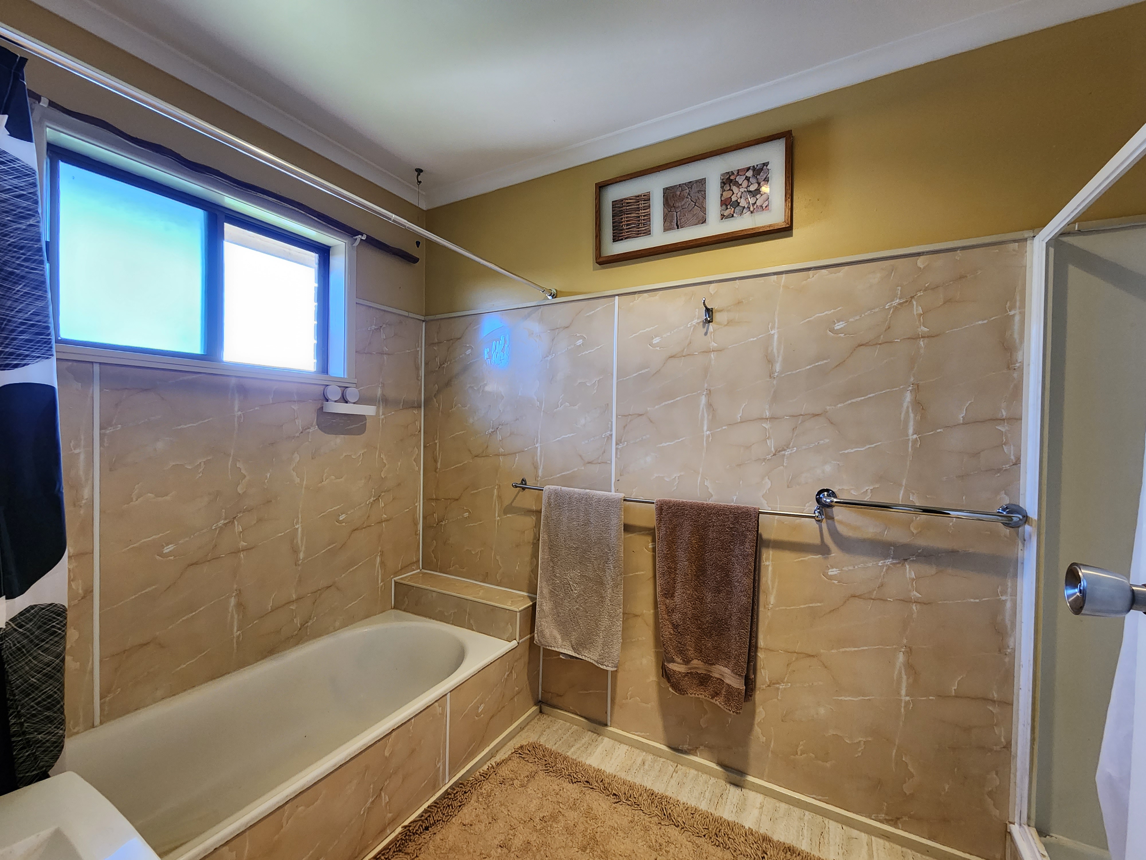 12-14 Putt Street, Atherton