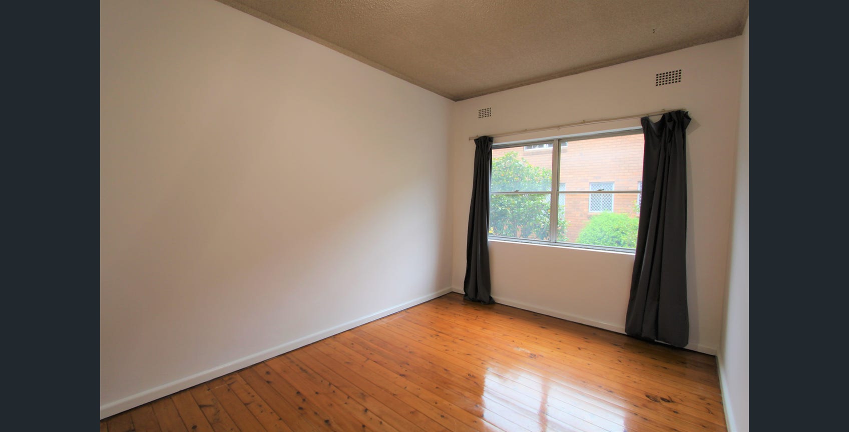 3 / 3 Ball Avenue, Eastwood