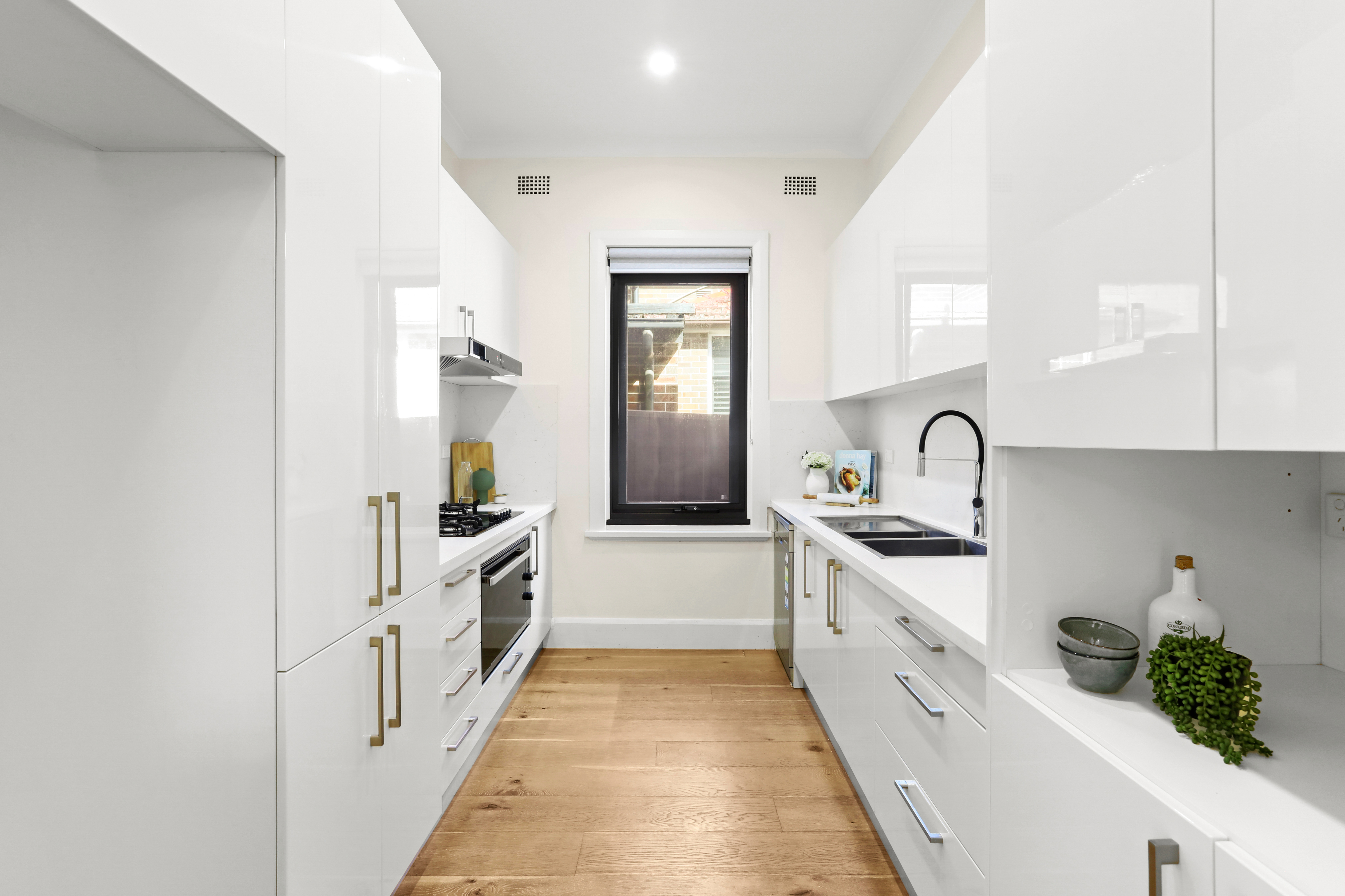 79 Broughton Street, Concord