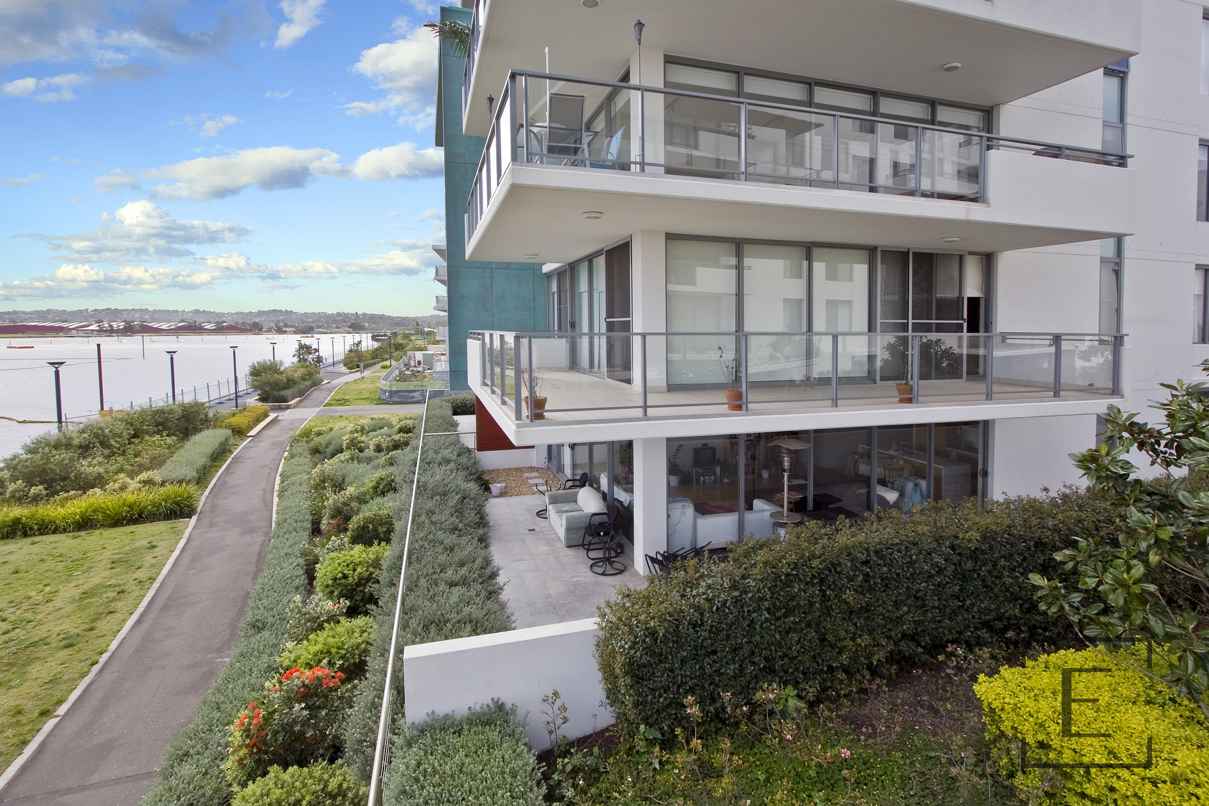 202 / 17 Jean Wailes Avenue, Rhodes