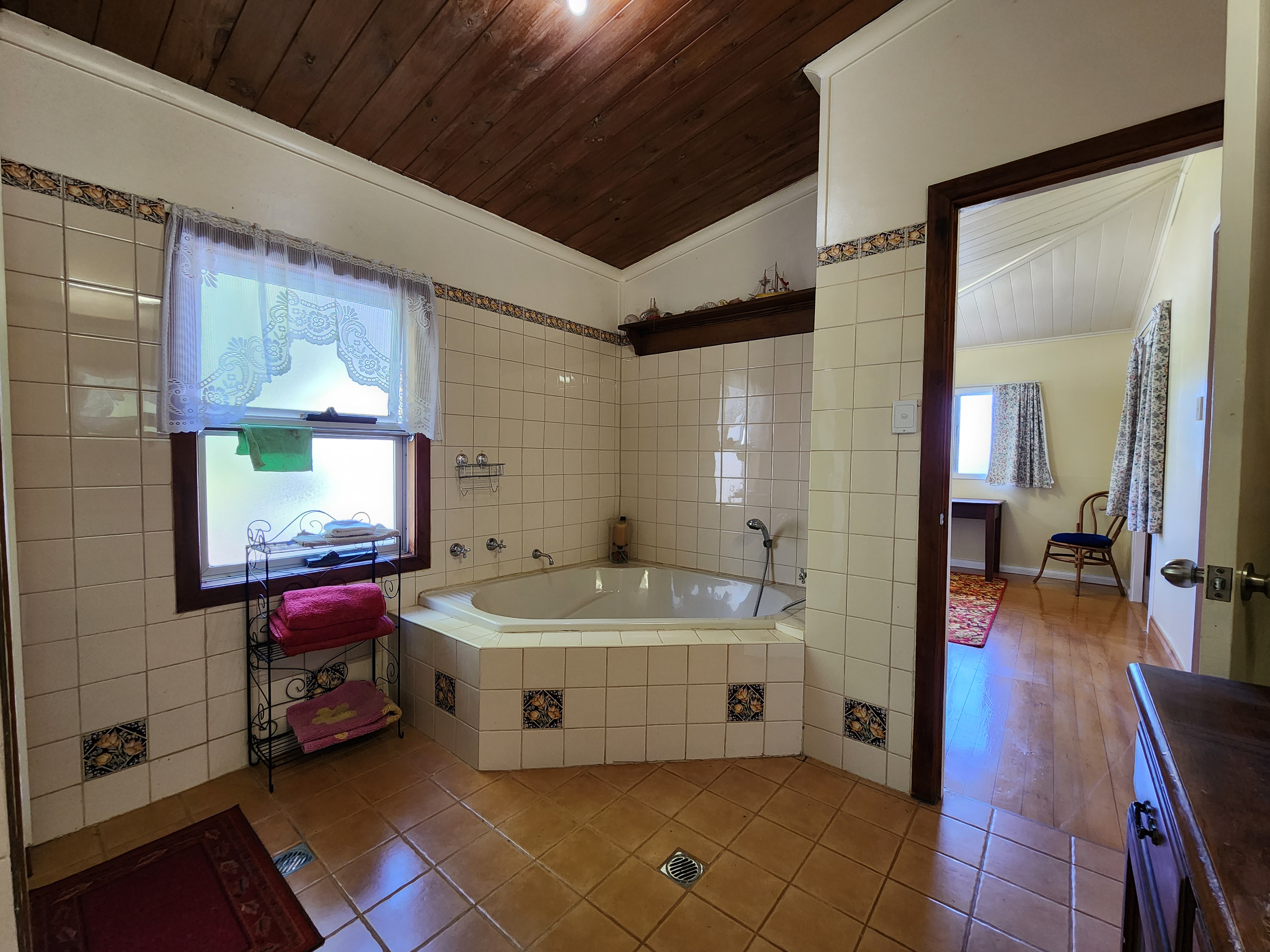 29 Fifth Avenue, Atherton
