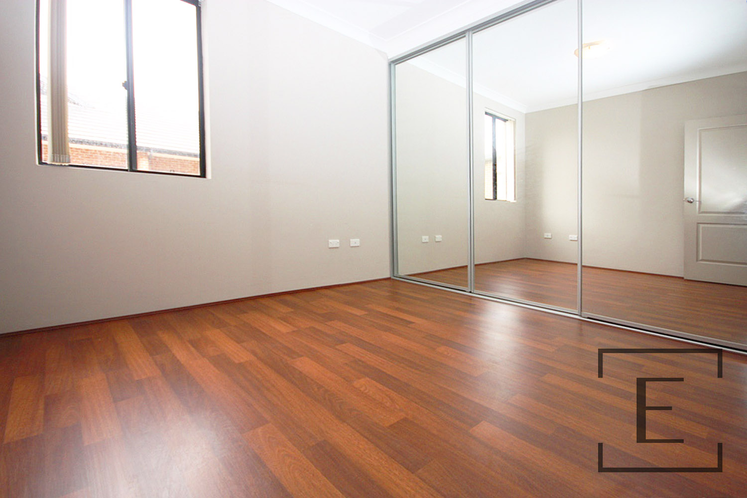 8 / 47 Henley Road, Homebush West