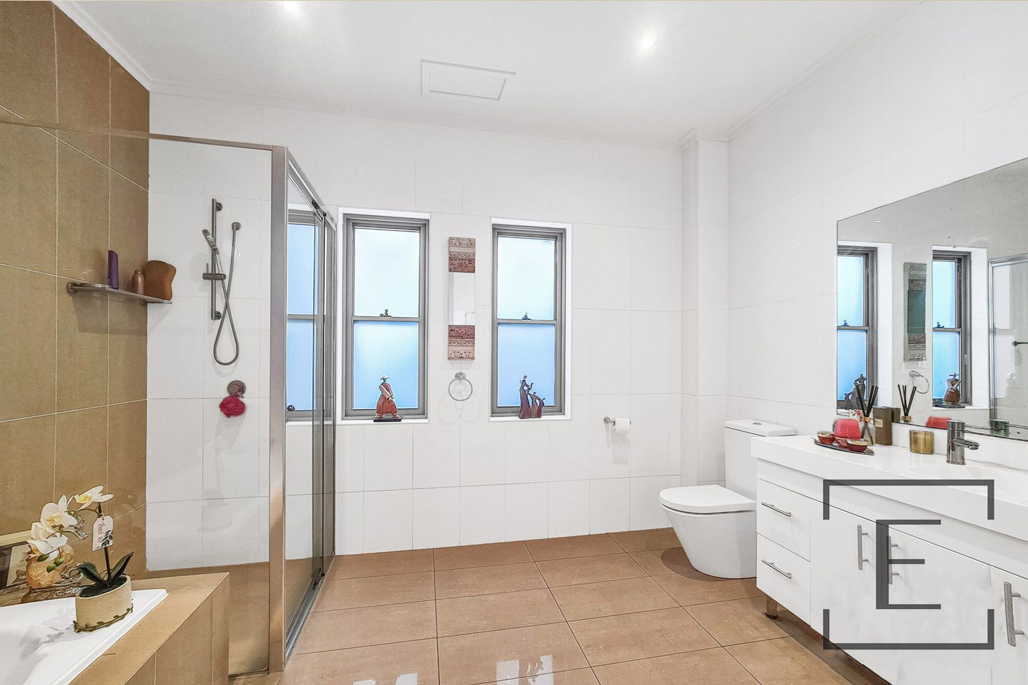 1 / 10 Walton Crescent, Abbotsford