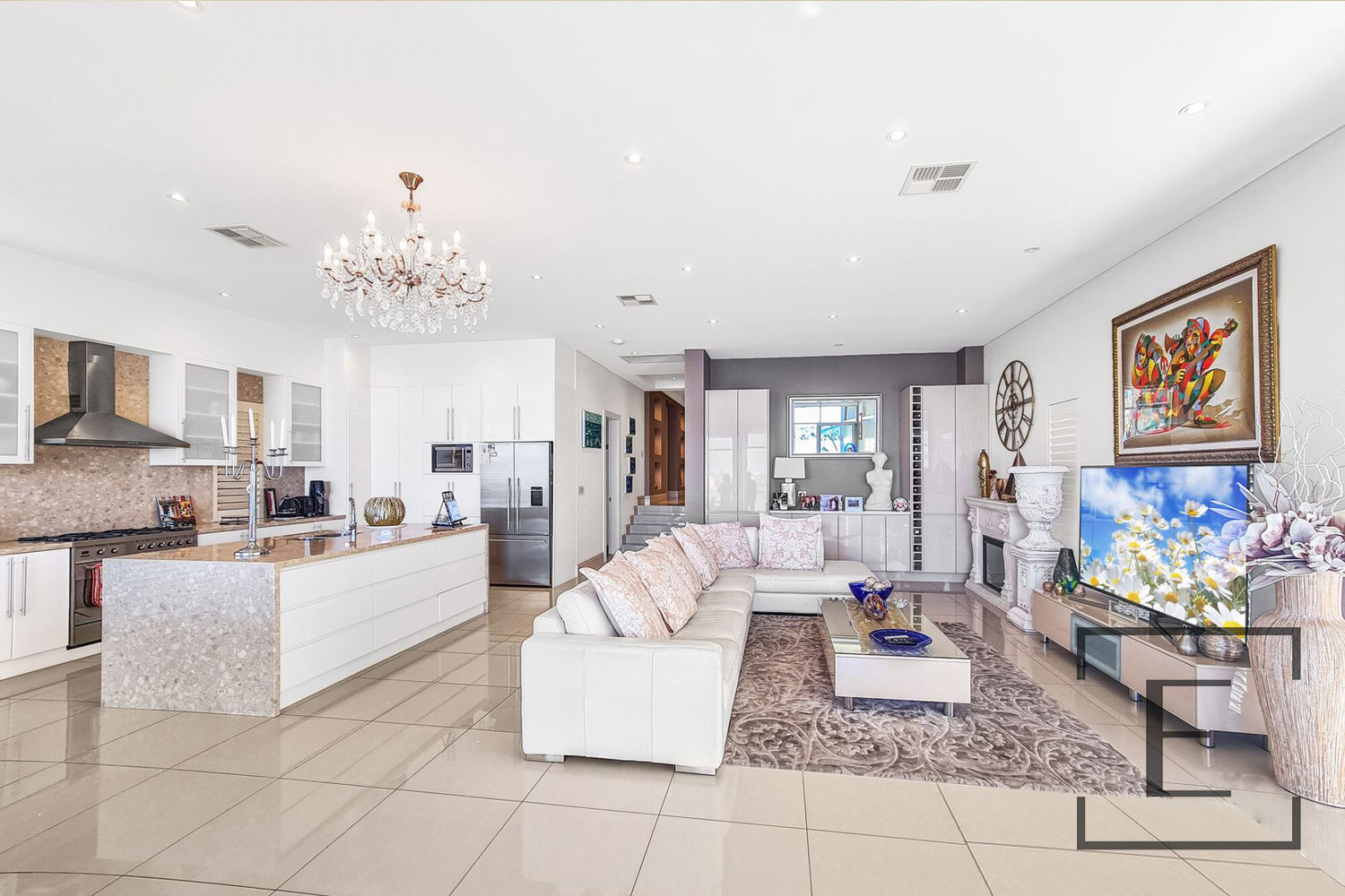 1 / 10 Walton Crescent, Abbotsford