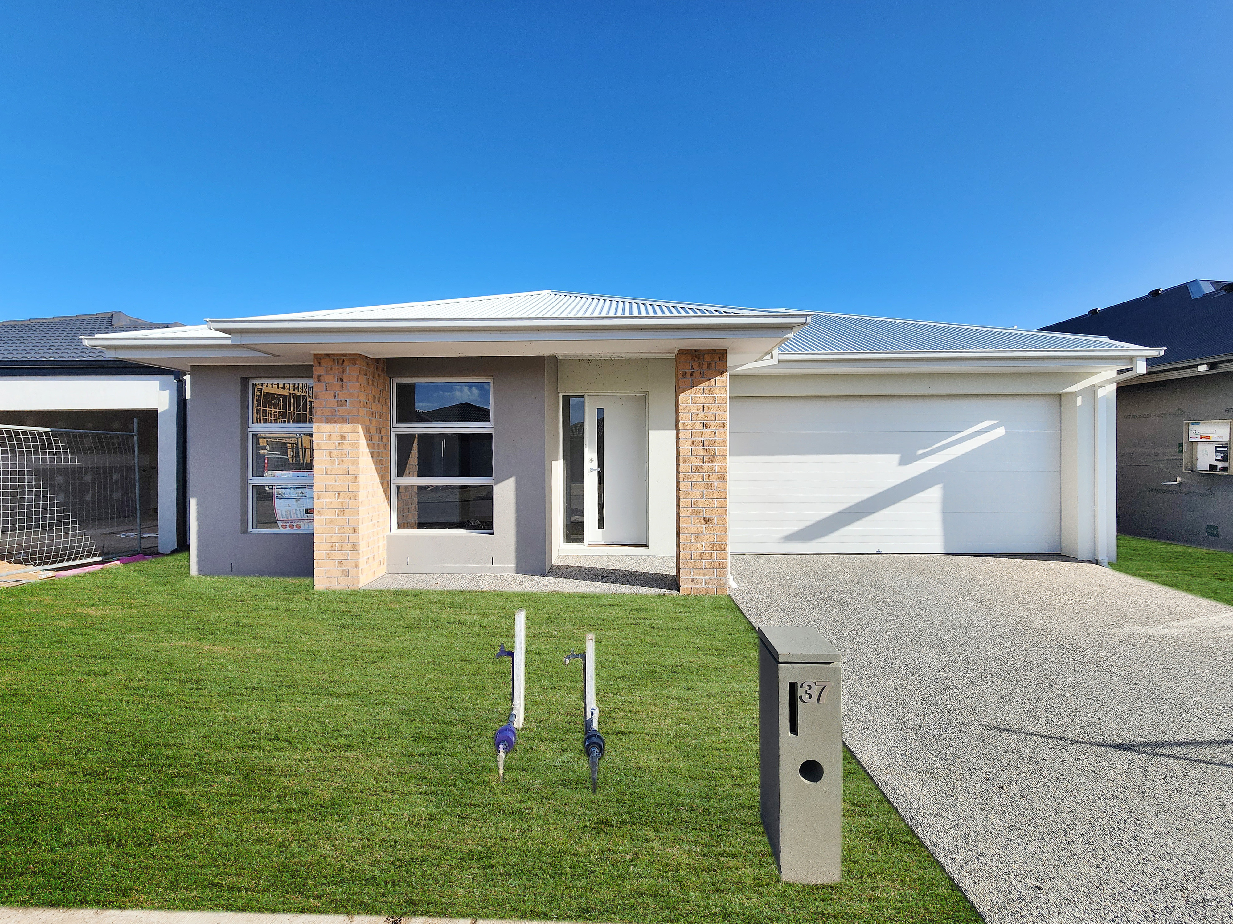 Listing image for 37 Montagna Circuit, ARMSTRONG CREEK  VIC  3217
