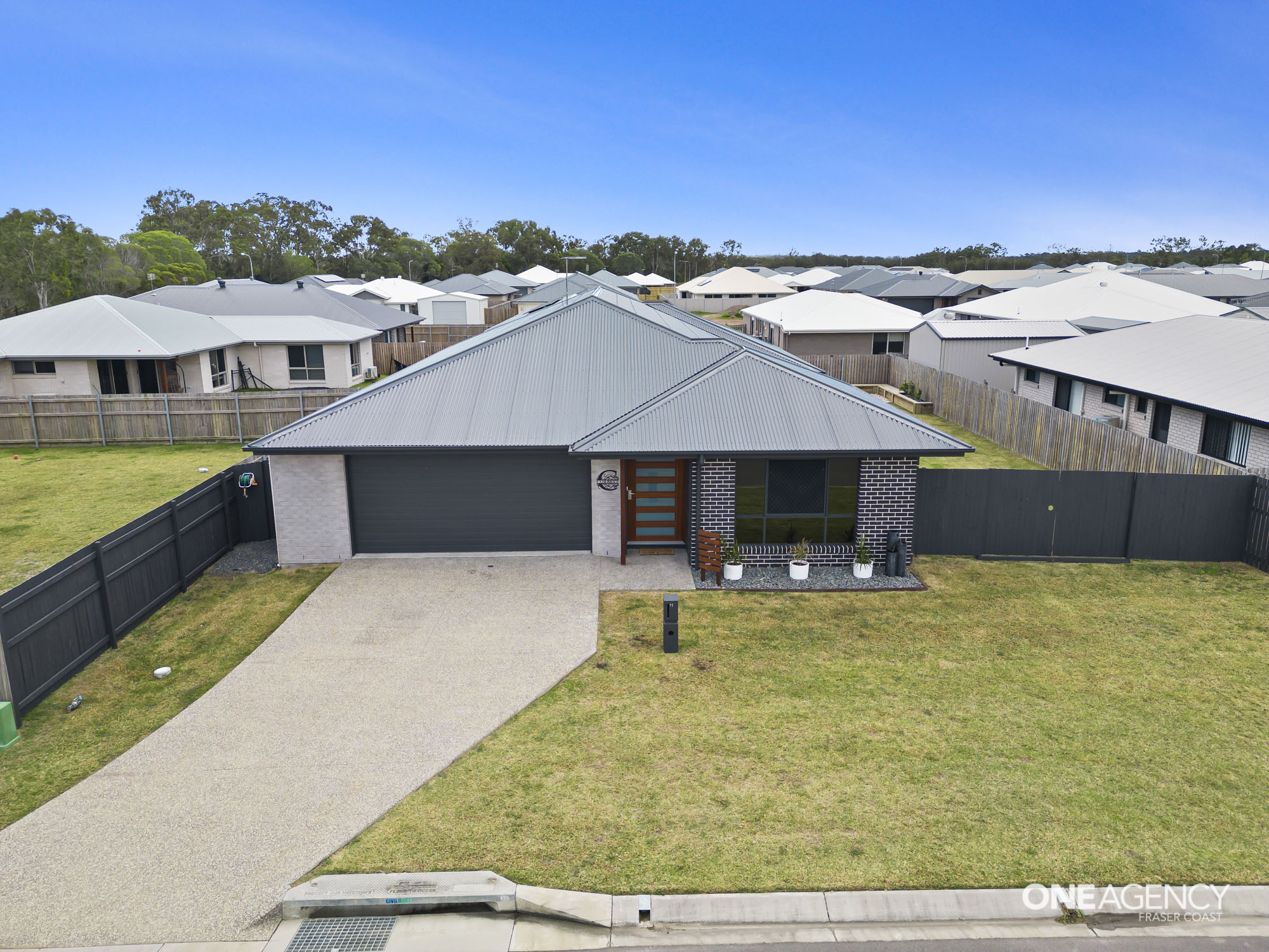 11 Sailaway Circuit, Eli Waters