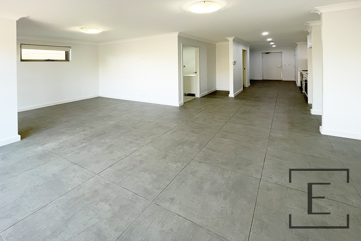 1 / 28 Lydbrook Street, Westmead