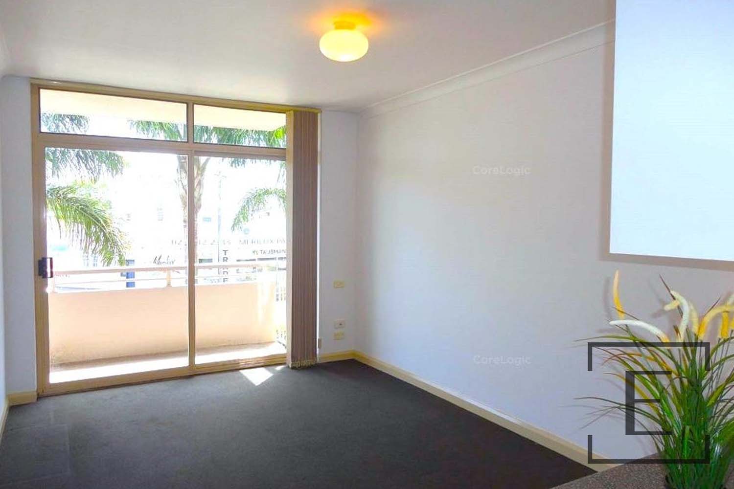 8 / 275 Lyons Road, Russell Lea