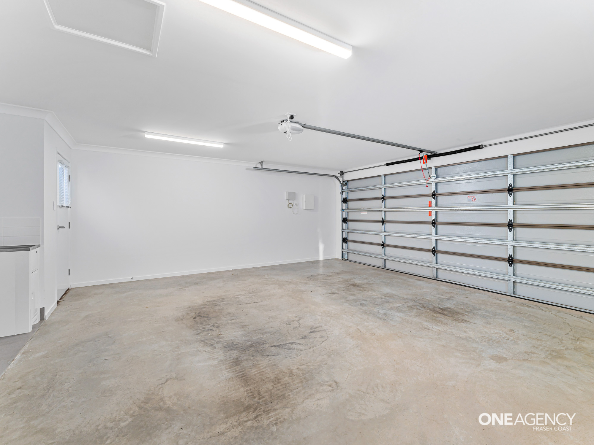 24 / 1 Links Court, Urraween