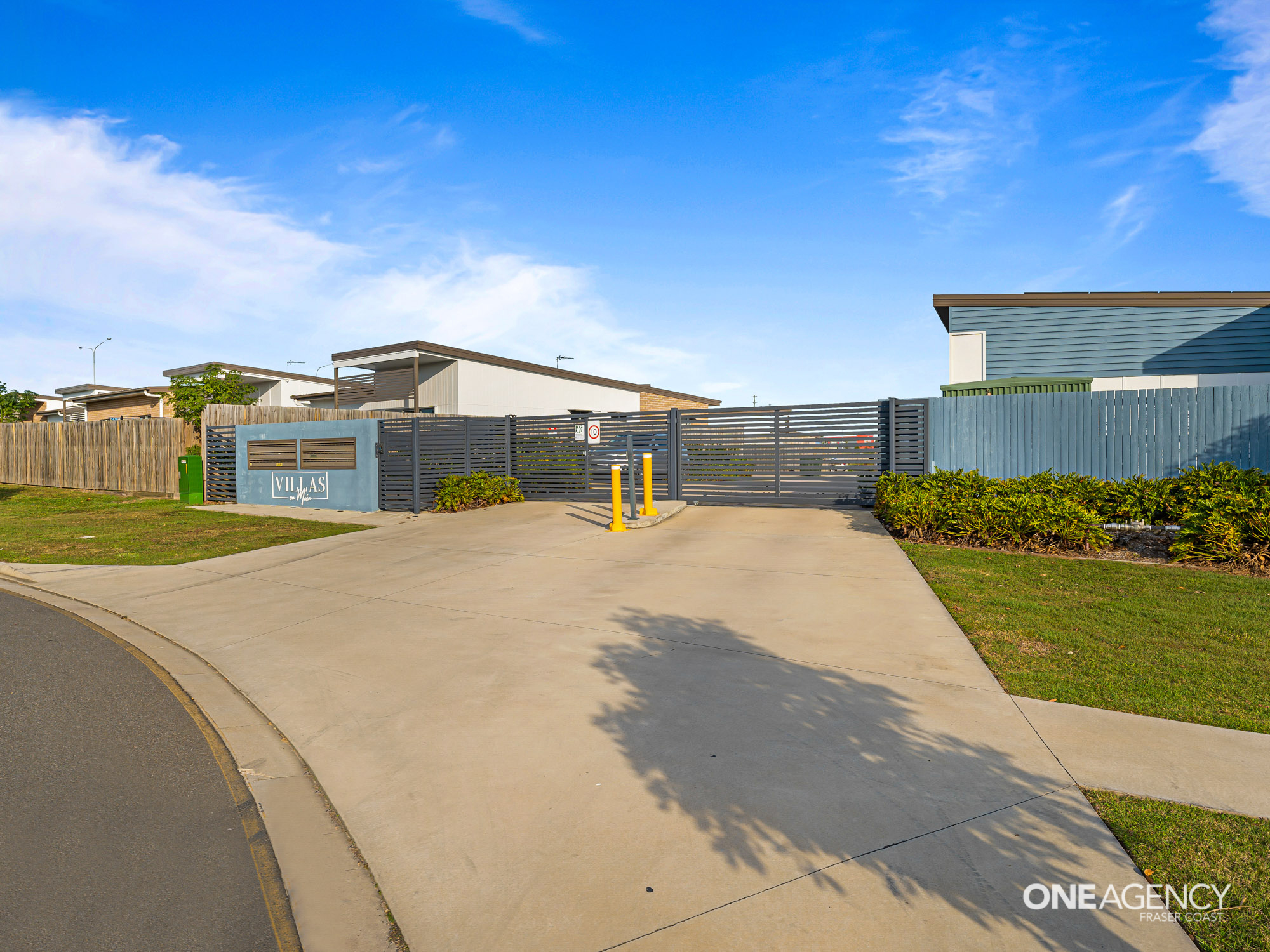 24 / 1 Links Court, Urraween