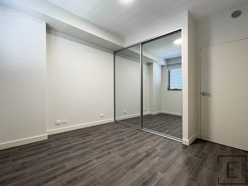 31 / 22-26 Coronation Parade, Enfield