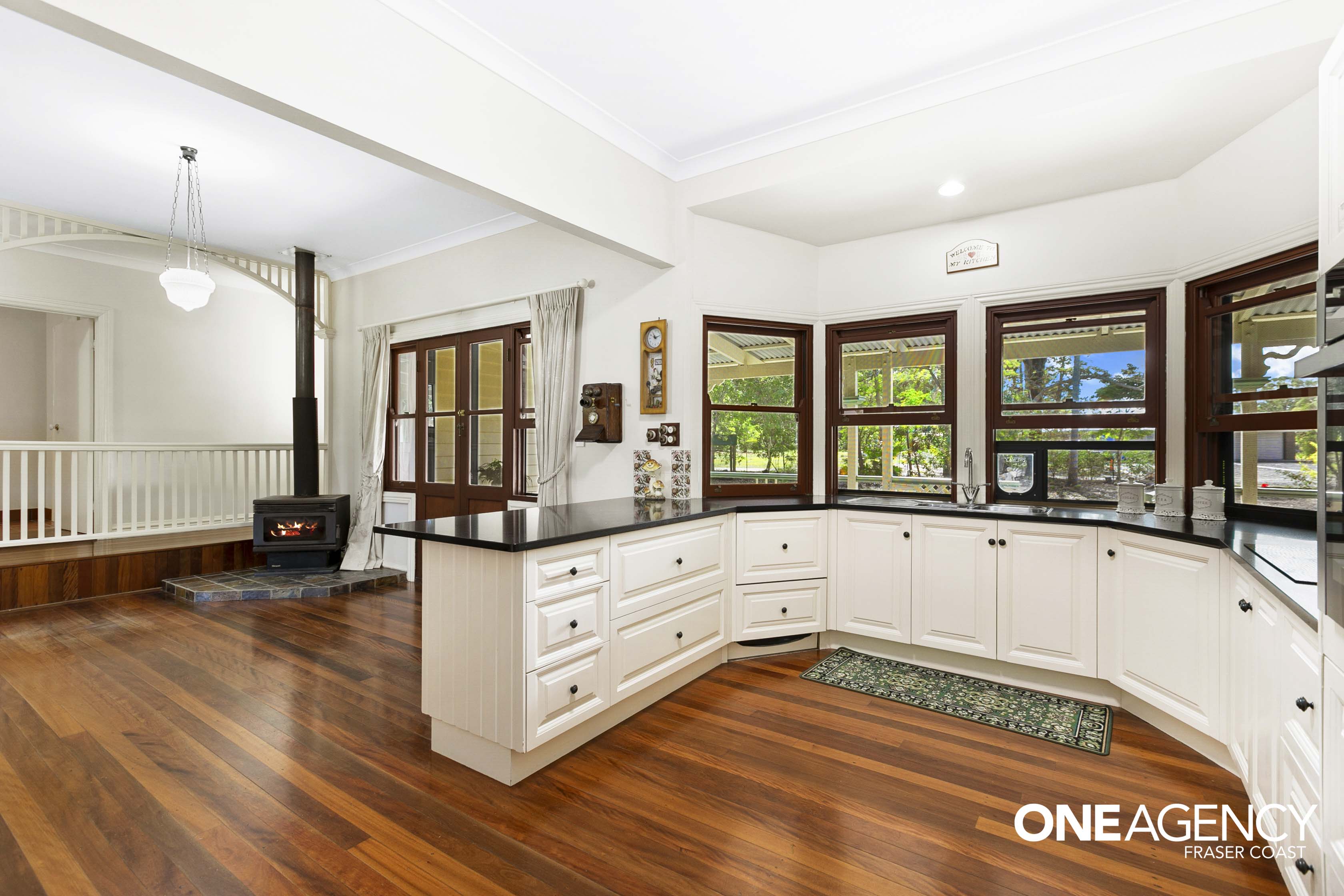 12 Burralong Drive, Wondunna