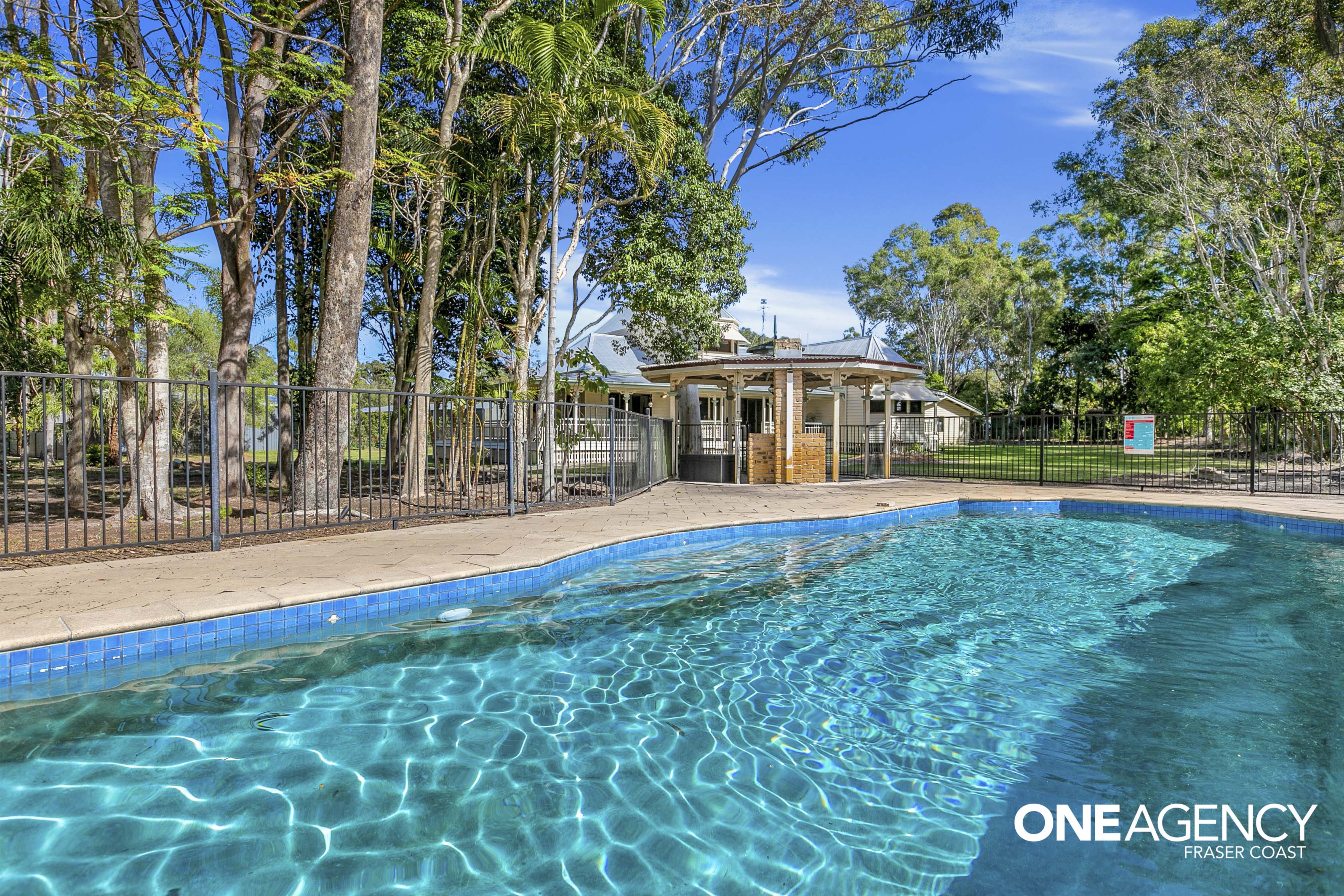 12 Burralong Drive, Wondunna