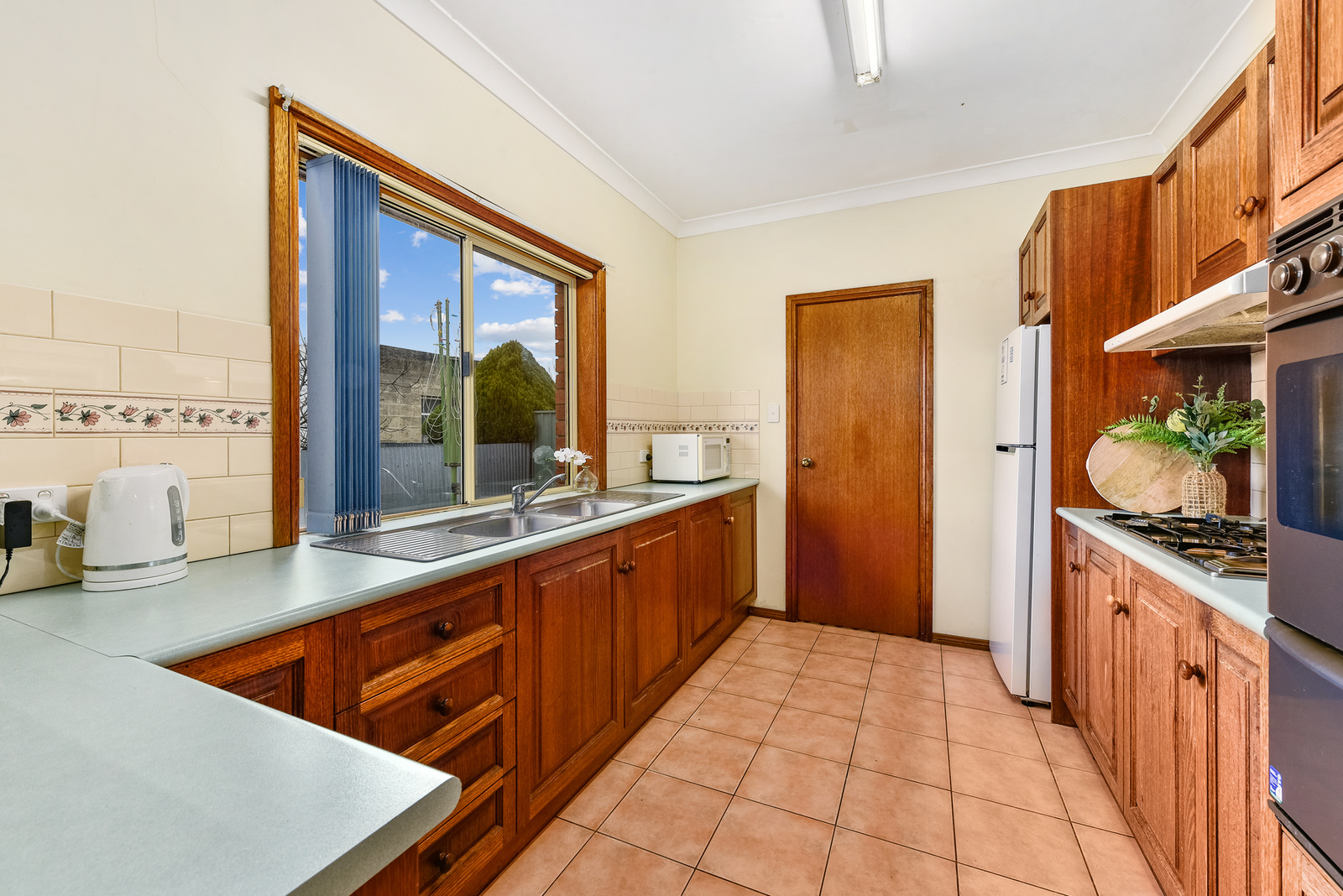 2 / 97 Sturt Street , Mount Gambier