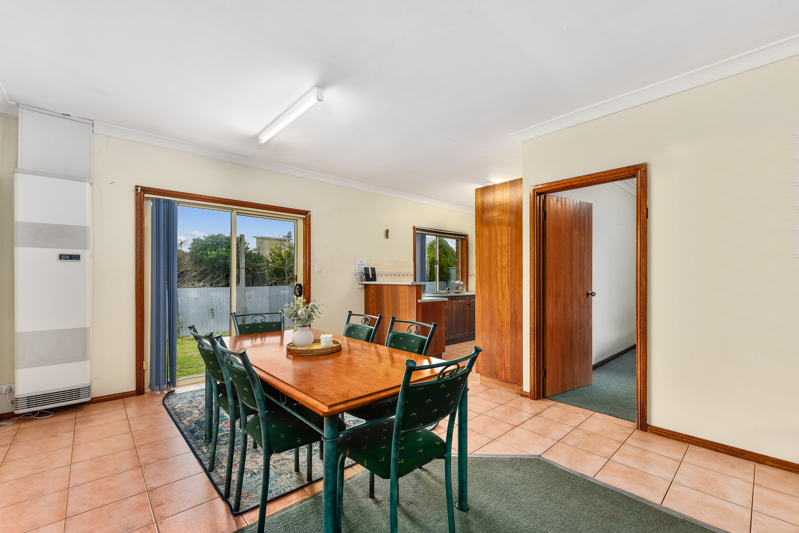 2 / 97 Sturt Street , Mount Gambier
