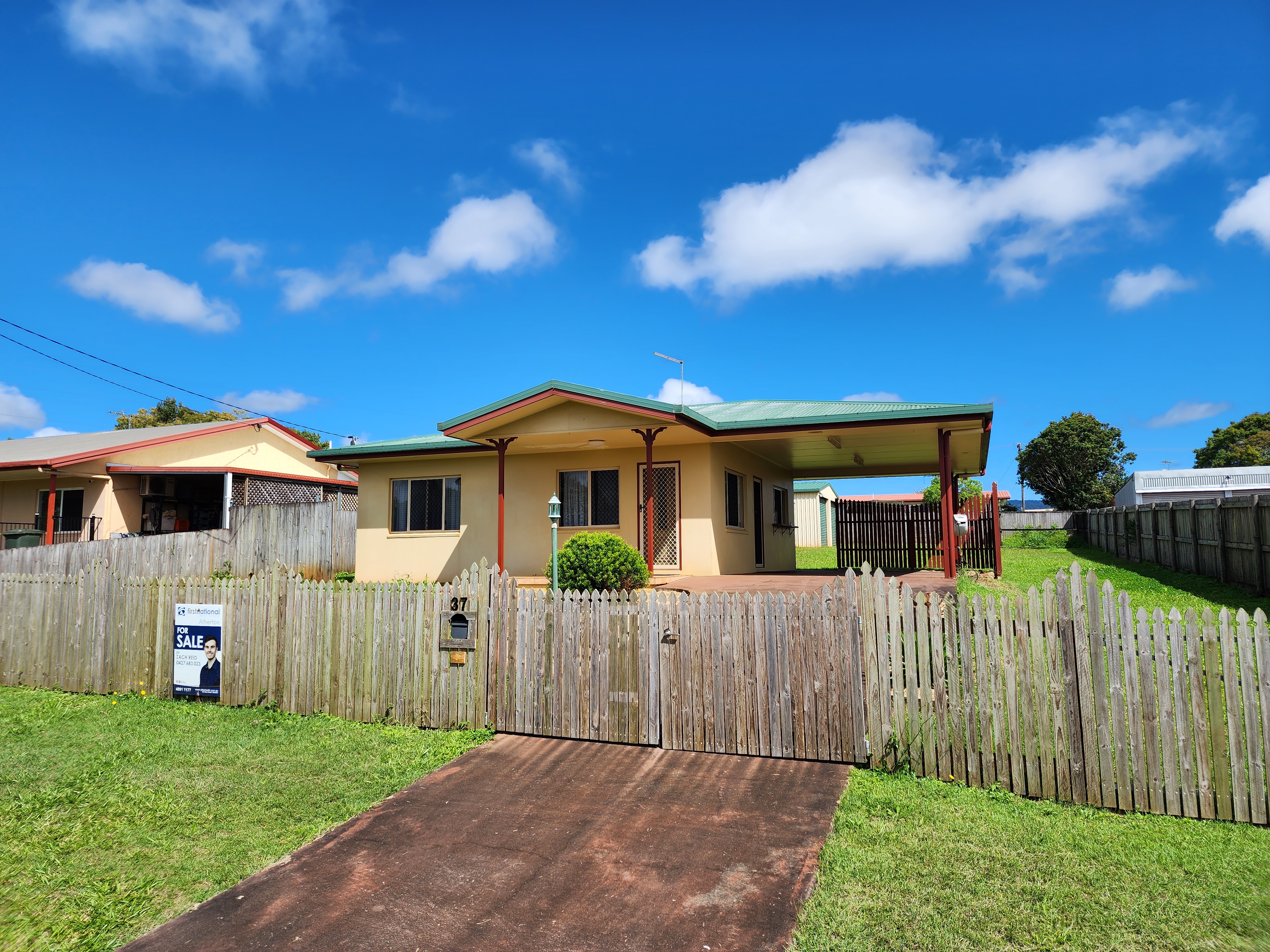 37 Rita Circuit, Atherton