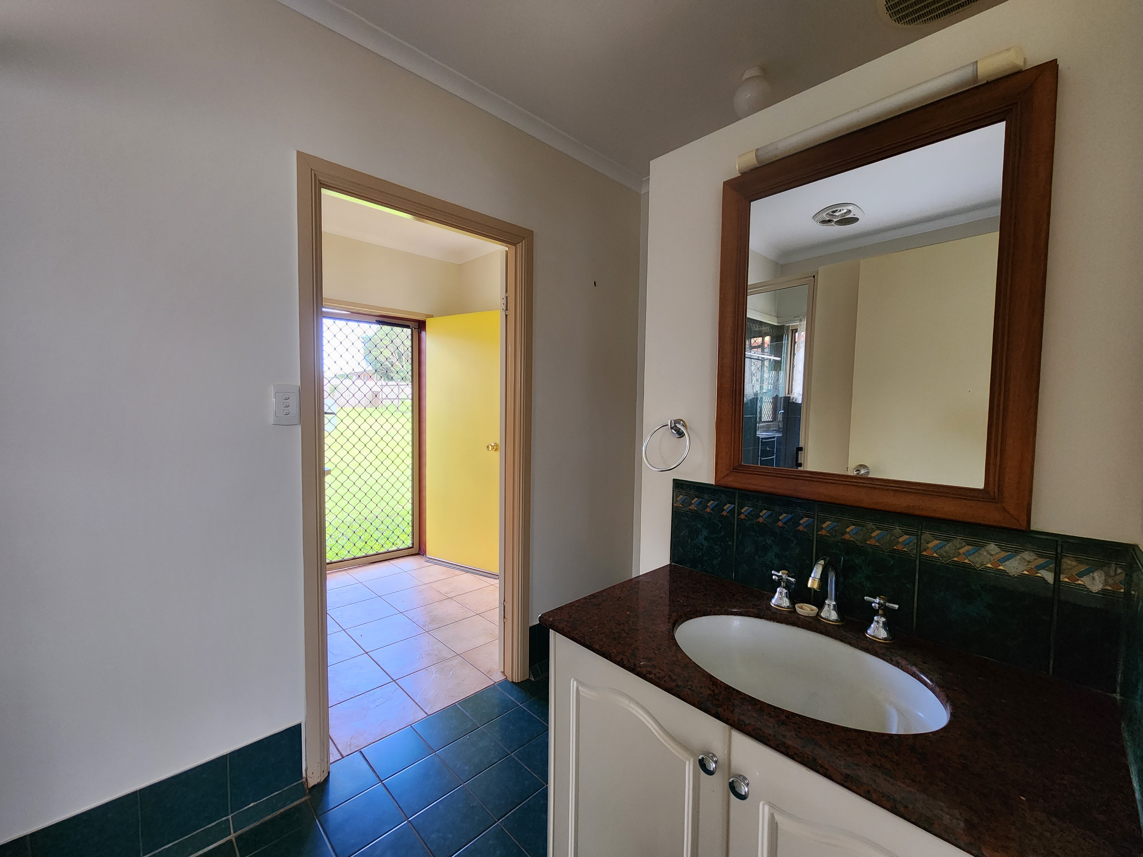 37 Rita Circuit, Atherton