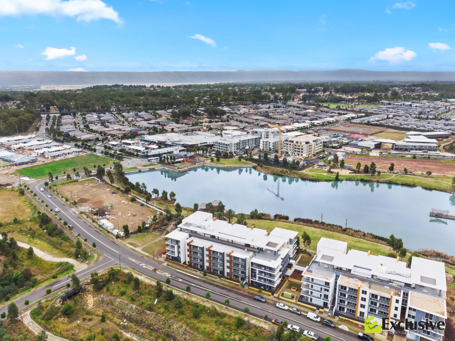 A111 / 98 Lakeside Parade, Jordan Springs