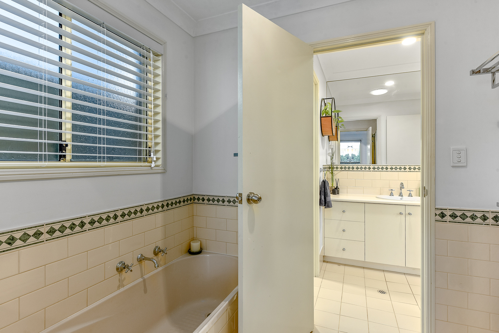 6 Gebhardt Close, Mount Gambier
