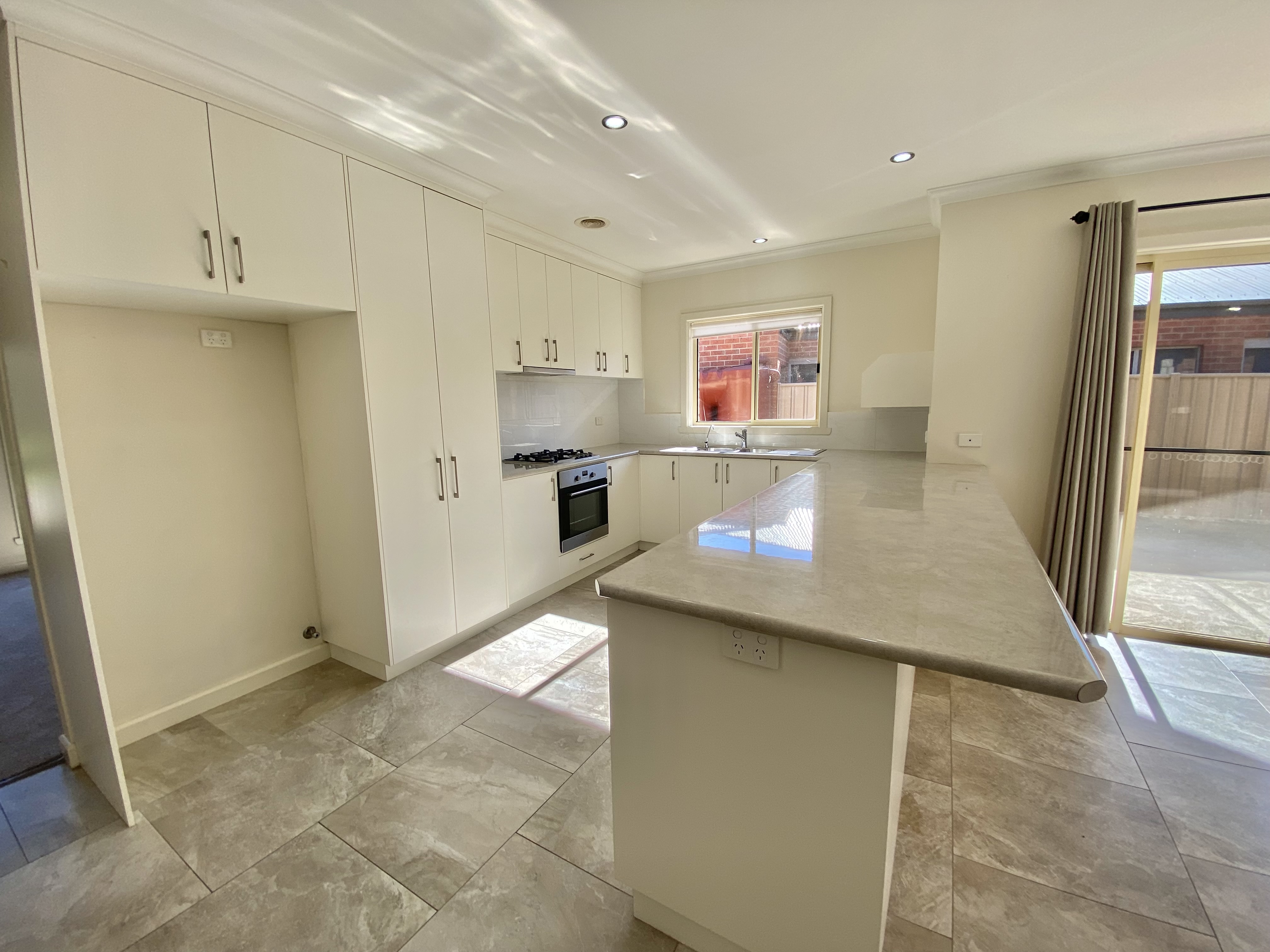 31 Creek View End, Wangaratta