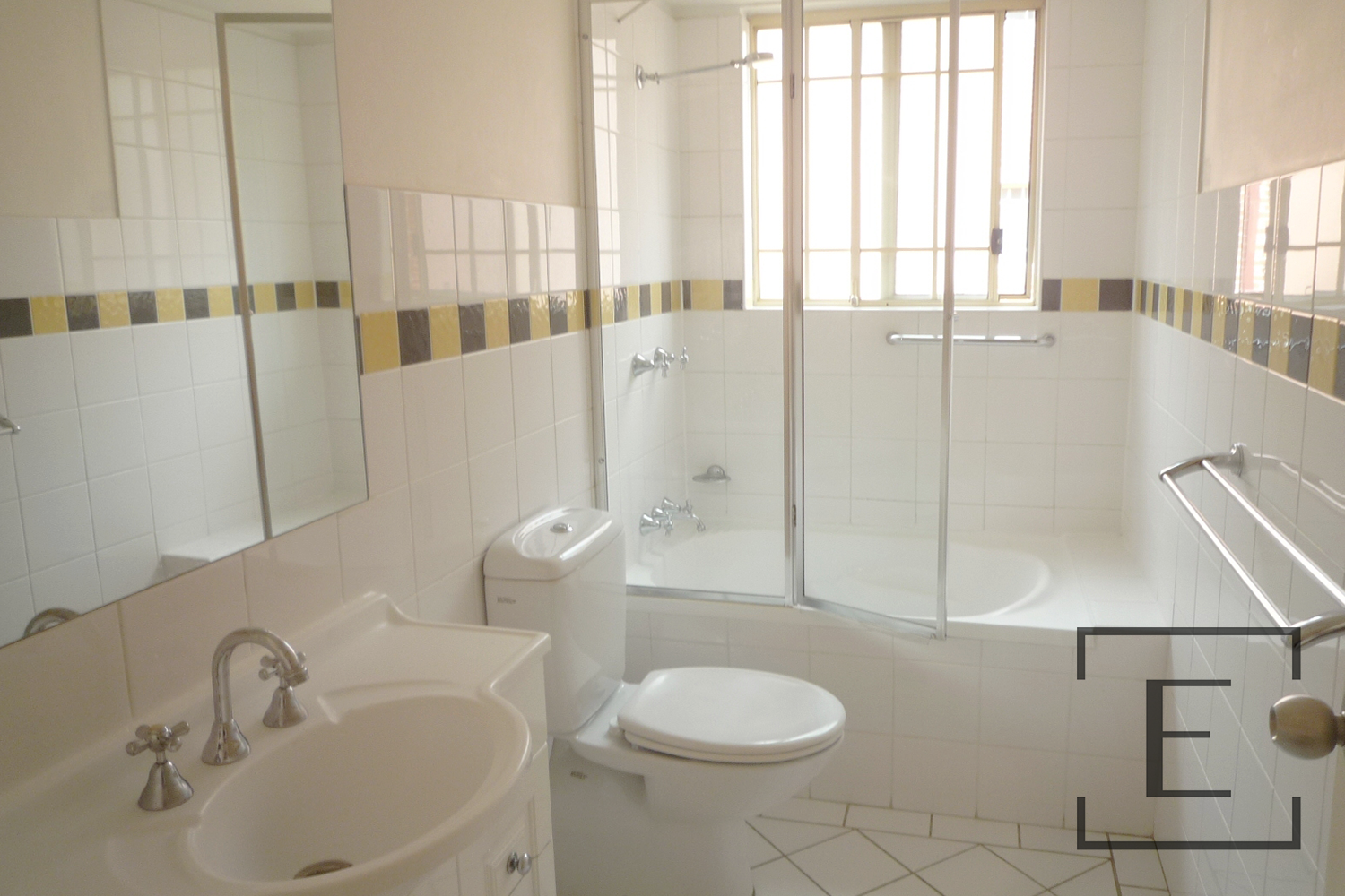 16 / 8-12 Hornsey Road, Homebush West