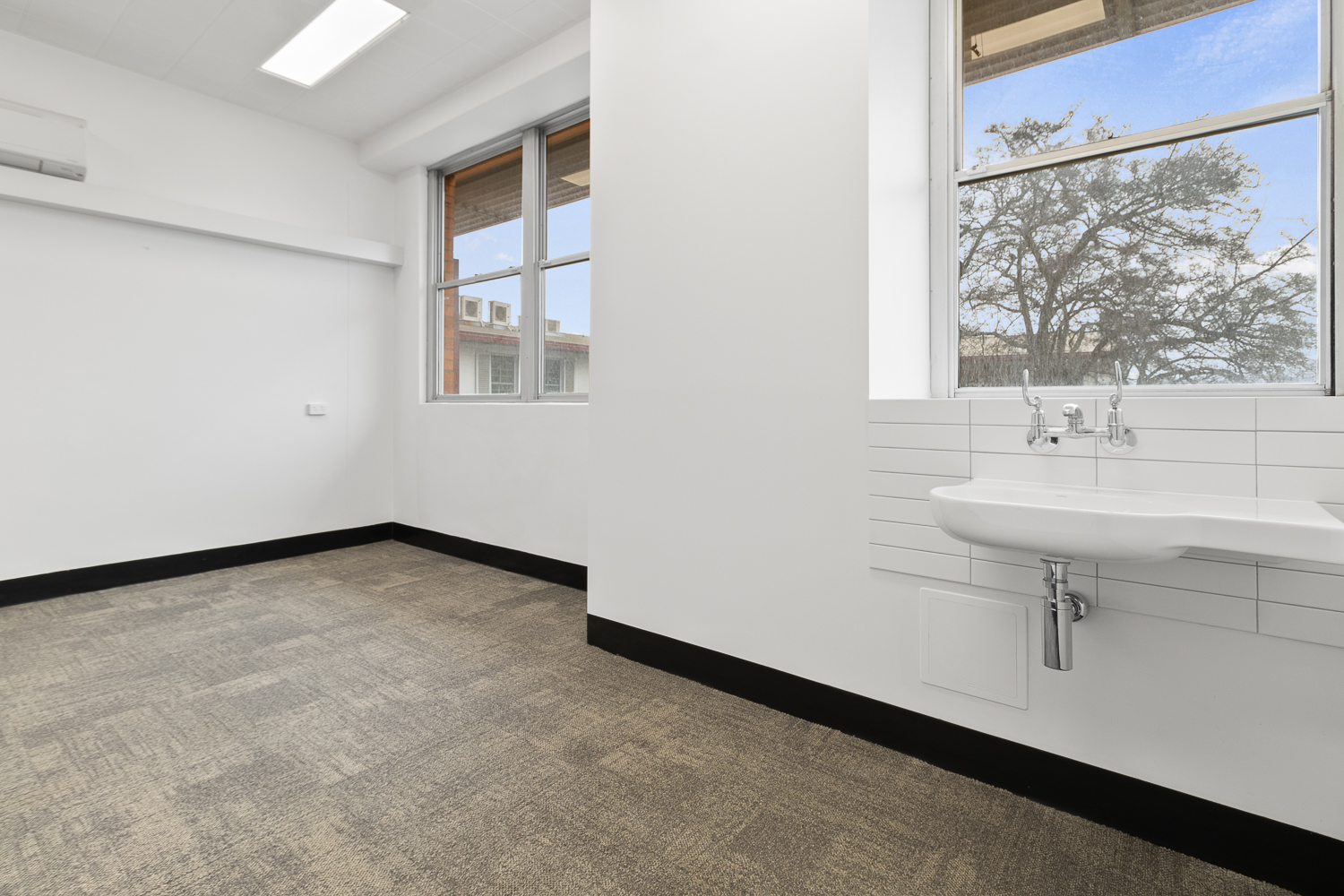 Ground Floor / 11 High Street, Launceston