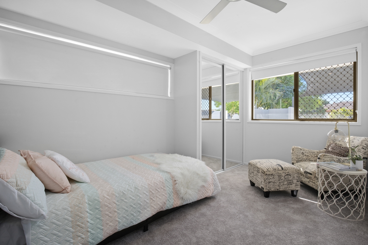 4 Darnay Road, Broadbeach Waters
