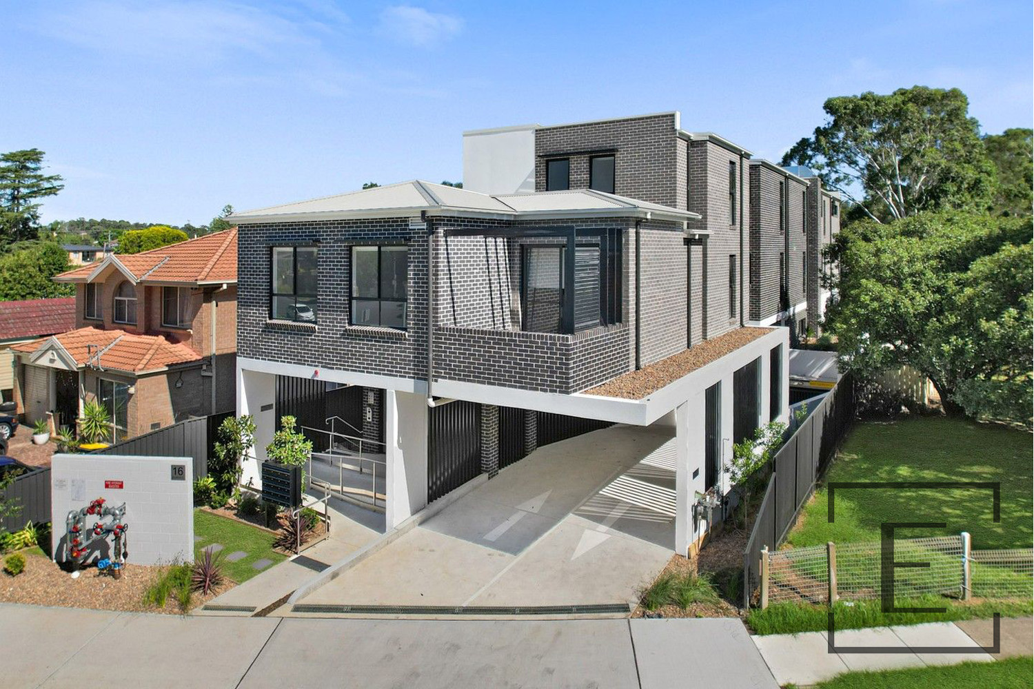 14 / 16 Billabong Street, Pendle Hill
