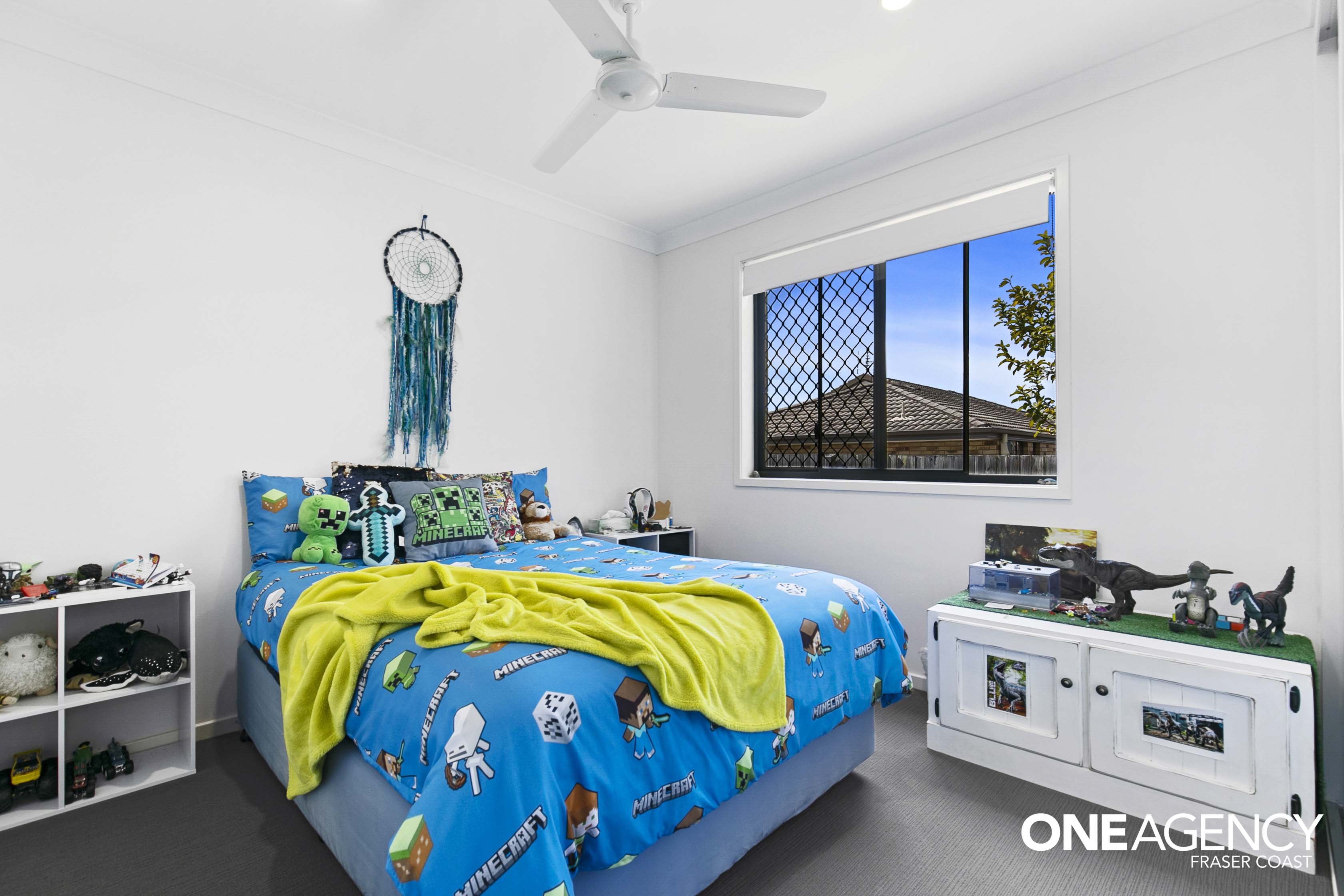 90 Bradman Way, Urangan