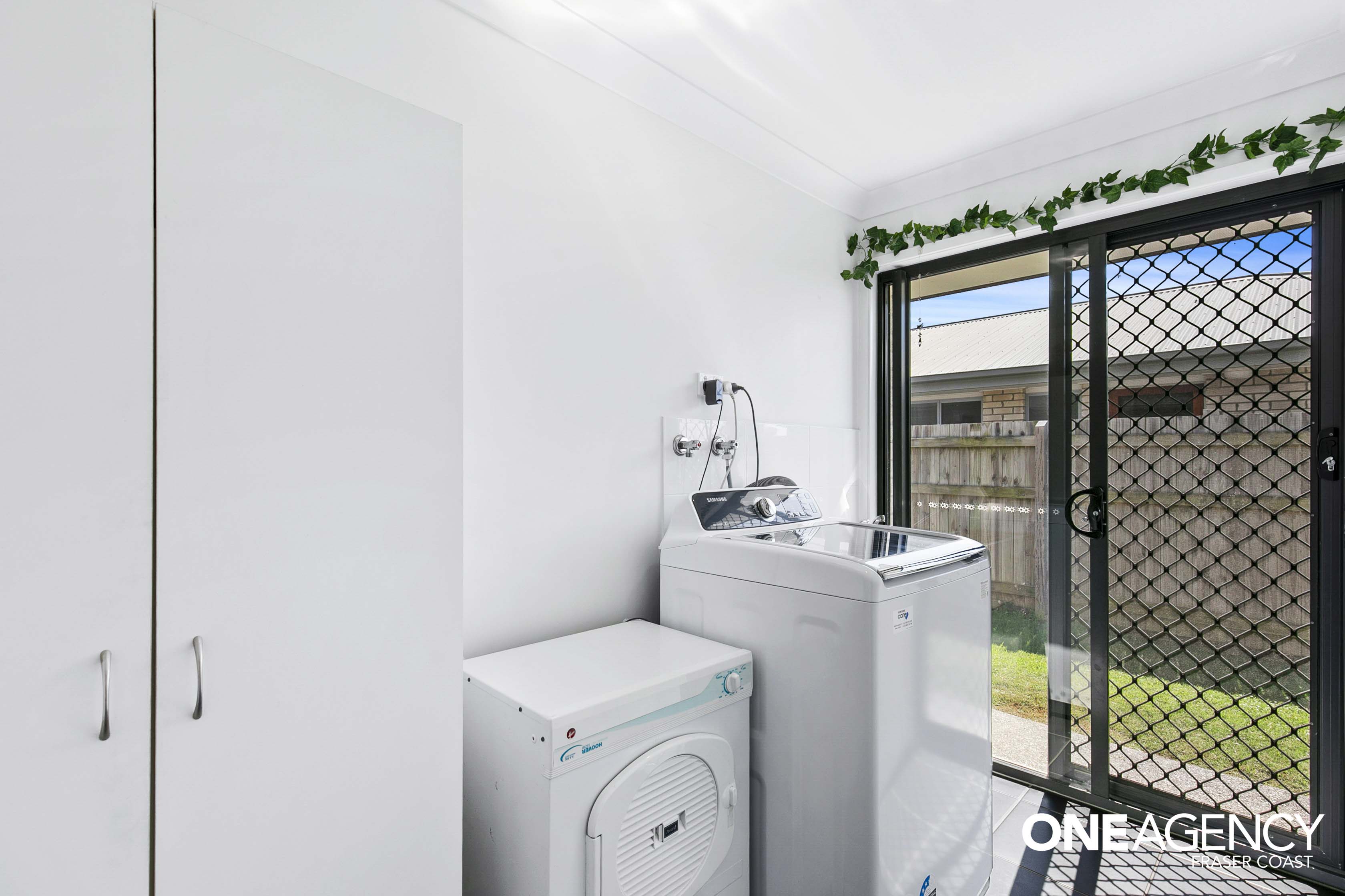 90 Bradman Way, Urangan