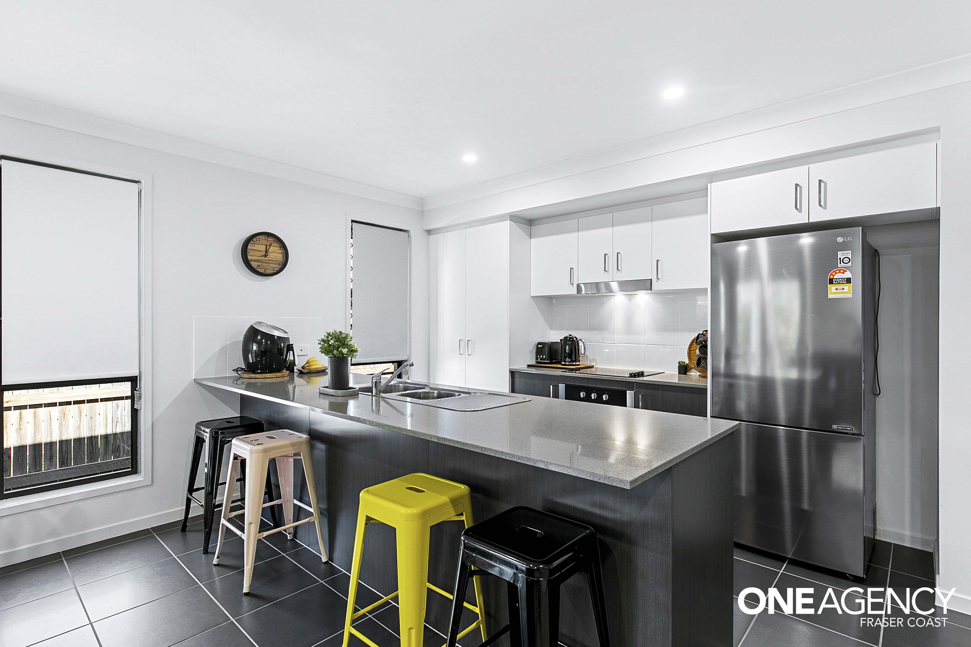 90 Bradman Way, Urangan