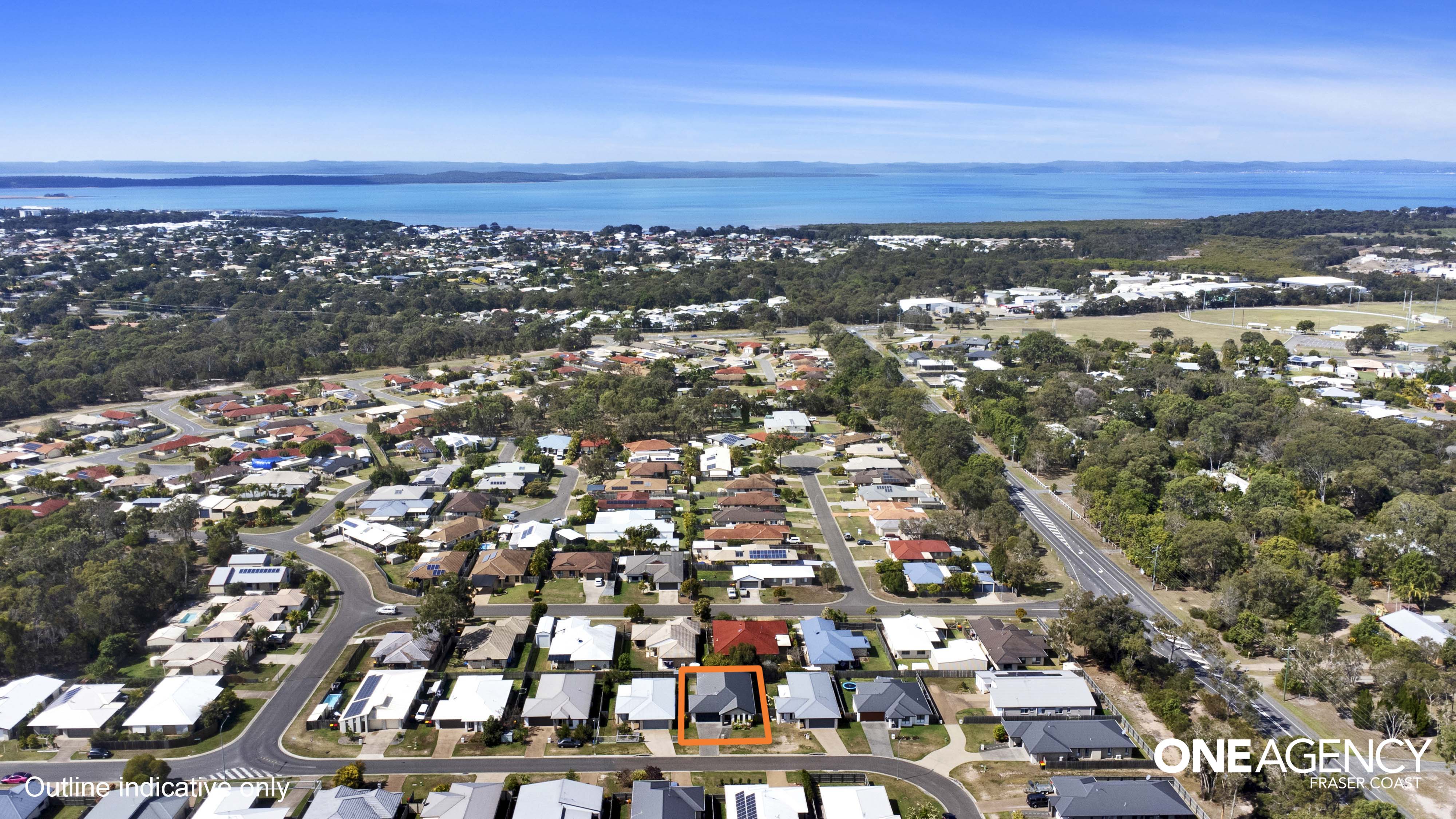 90 Bradman Way, Urangan