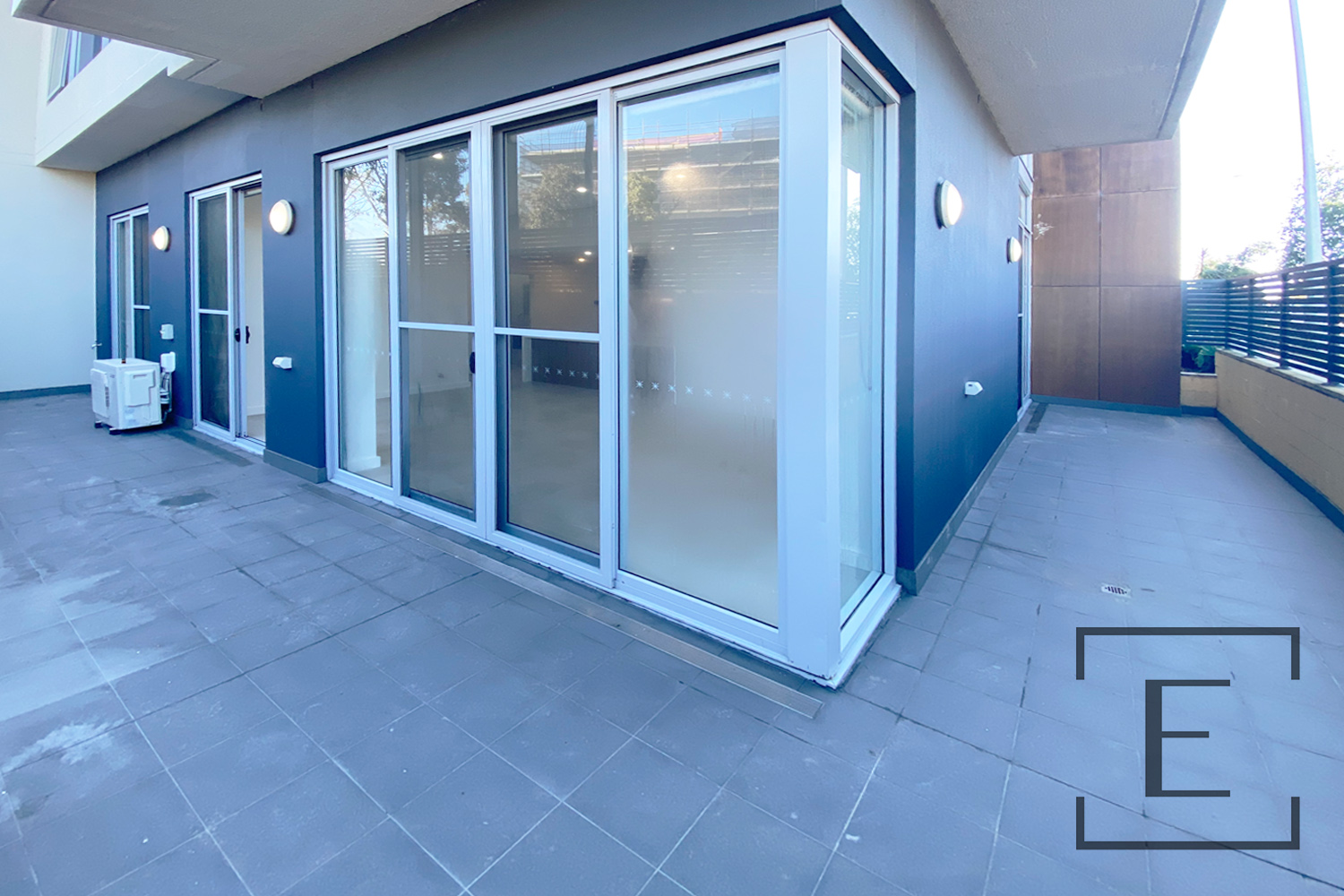 AG01 / 98 Lakeside Parade, Jordan Springs