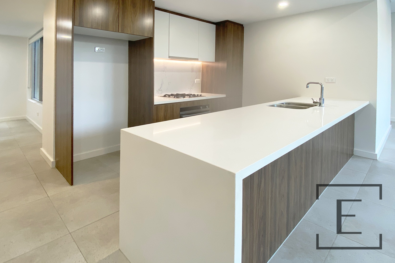 AG01 / 98 Lakeside Parade, Jordan Springs