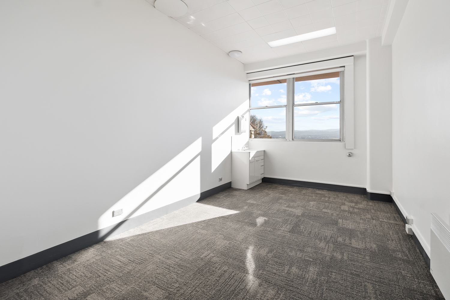 Ground Floor / 11 High Street, Launceston