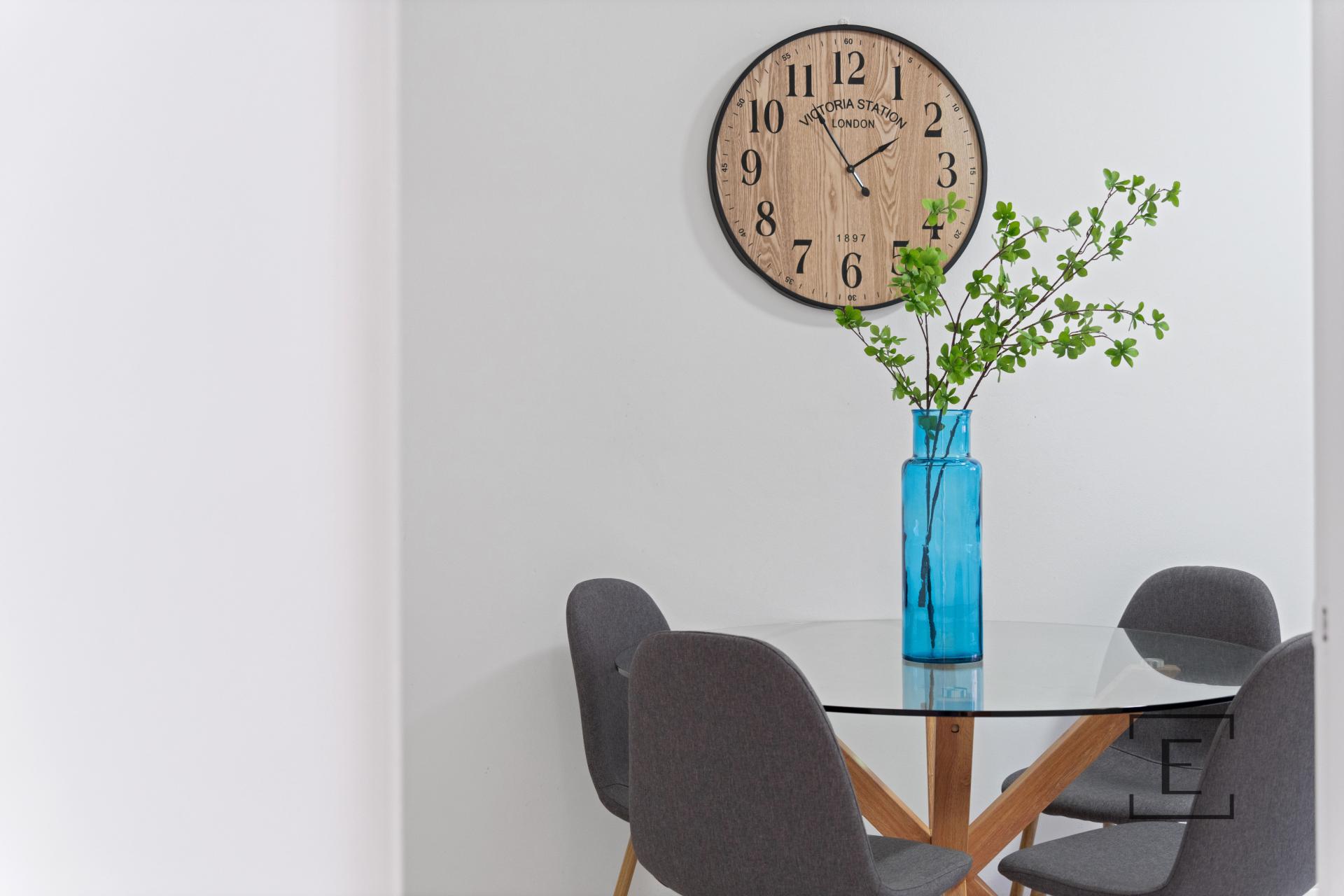 4 / 5 Hampstead Road, Homebush West