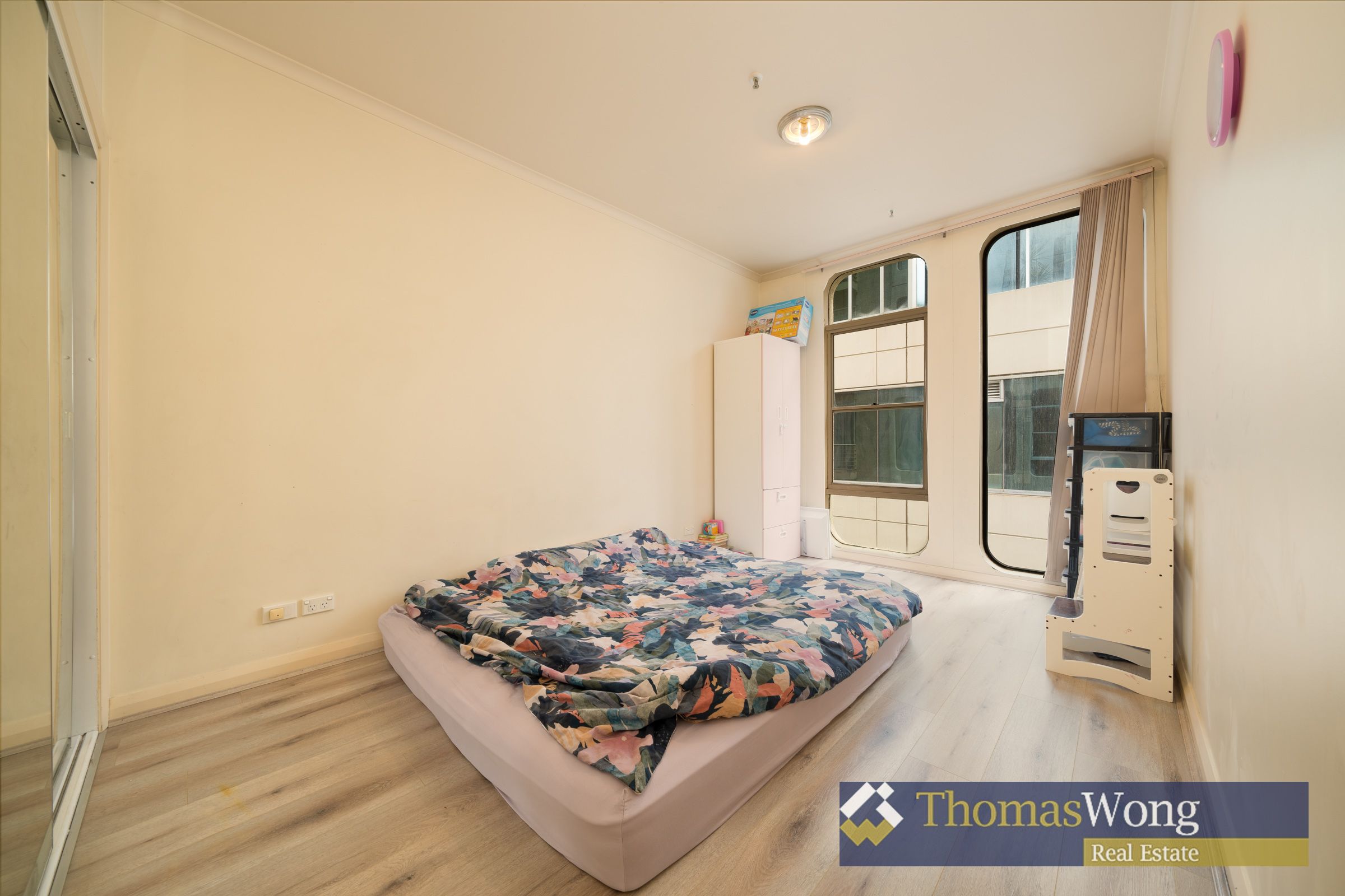 303 / 350 La Trobe Street, Melbourne