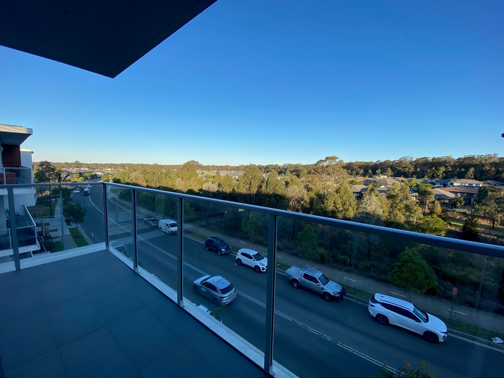 a306 / 98 Lakeside Parade, Jordan Springs