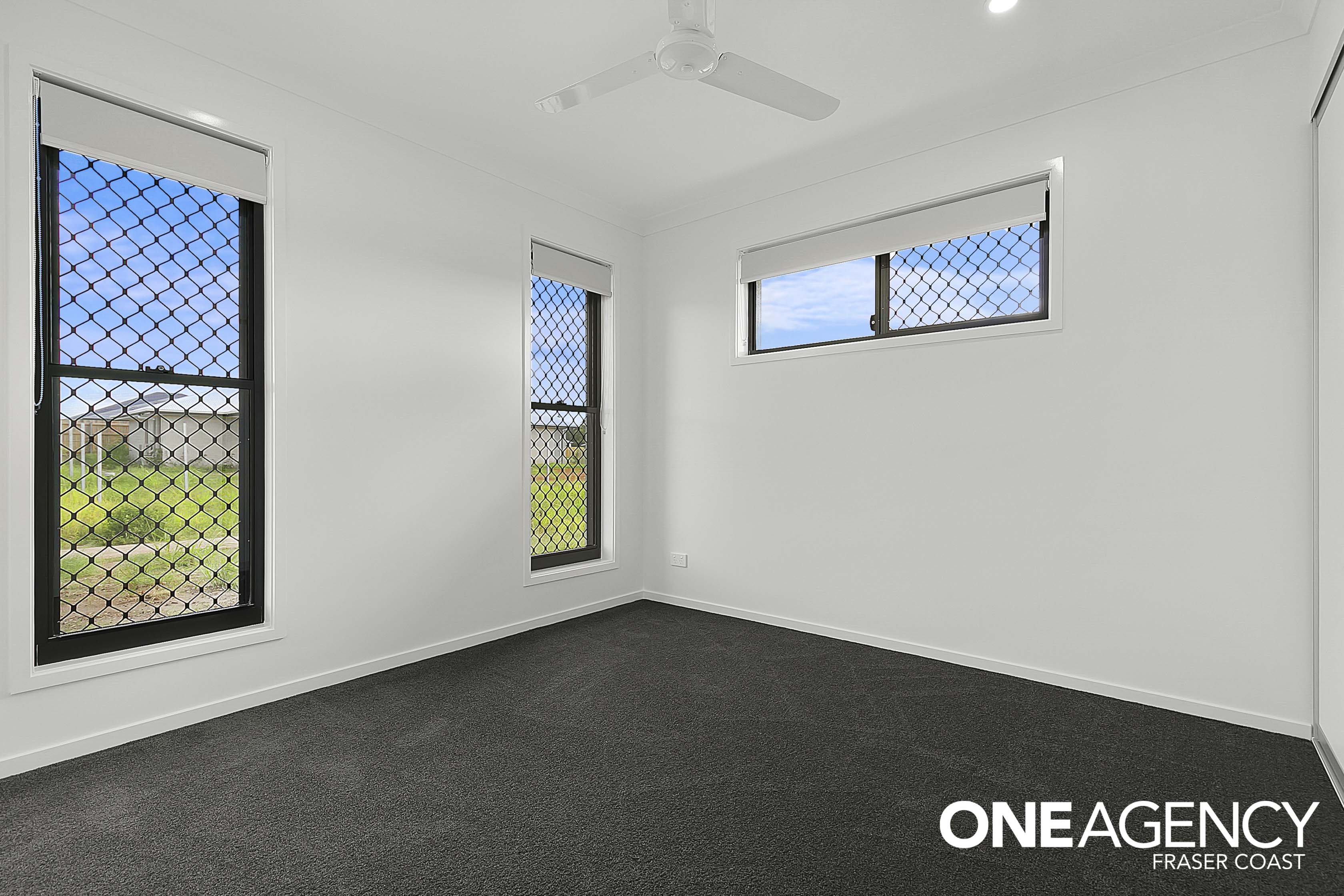 2 / 12 Coolamon Court, Urraween