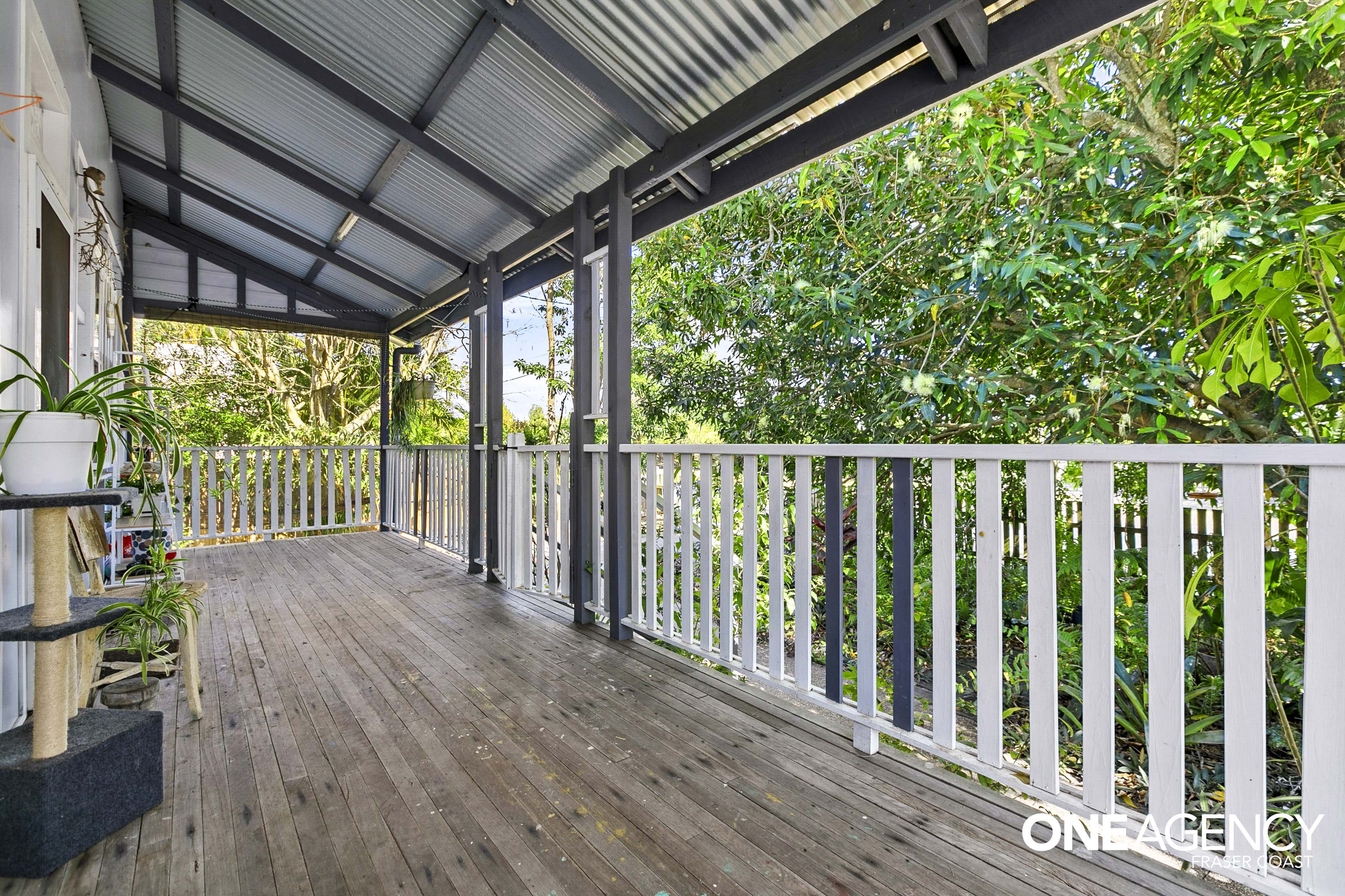 19 Pilot Street, Urangan