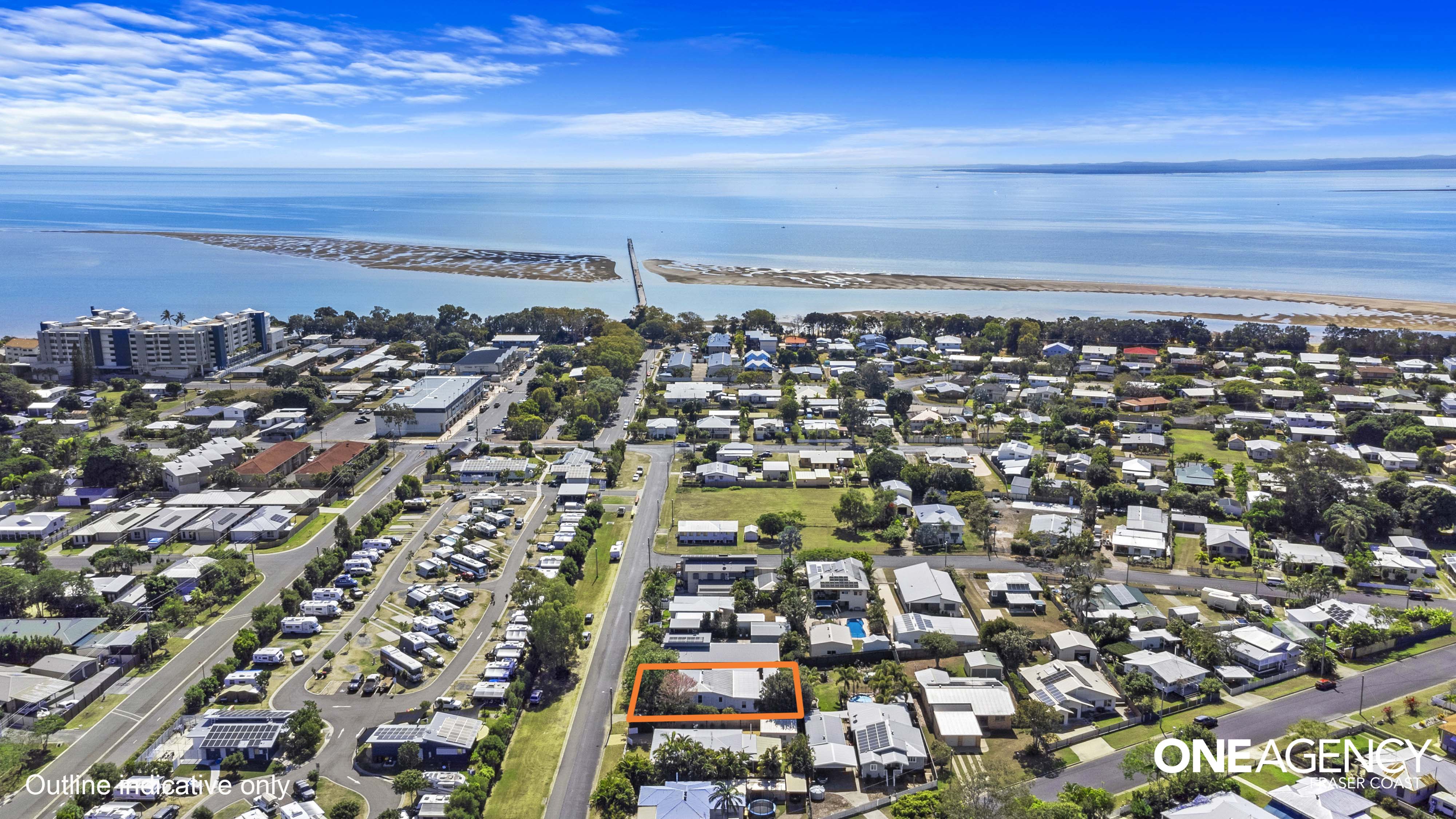 19 Pilot Street, Urangan