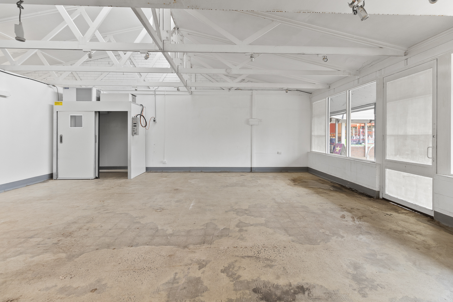 Shop 2 & 3 / 2 Prossers Forest Road, Ravenswood