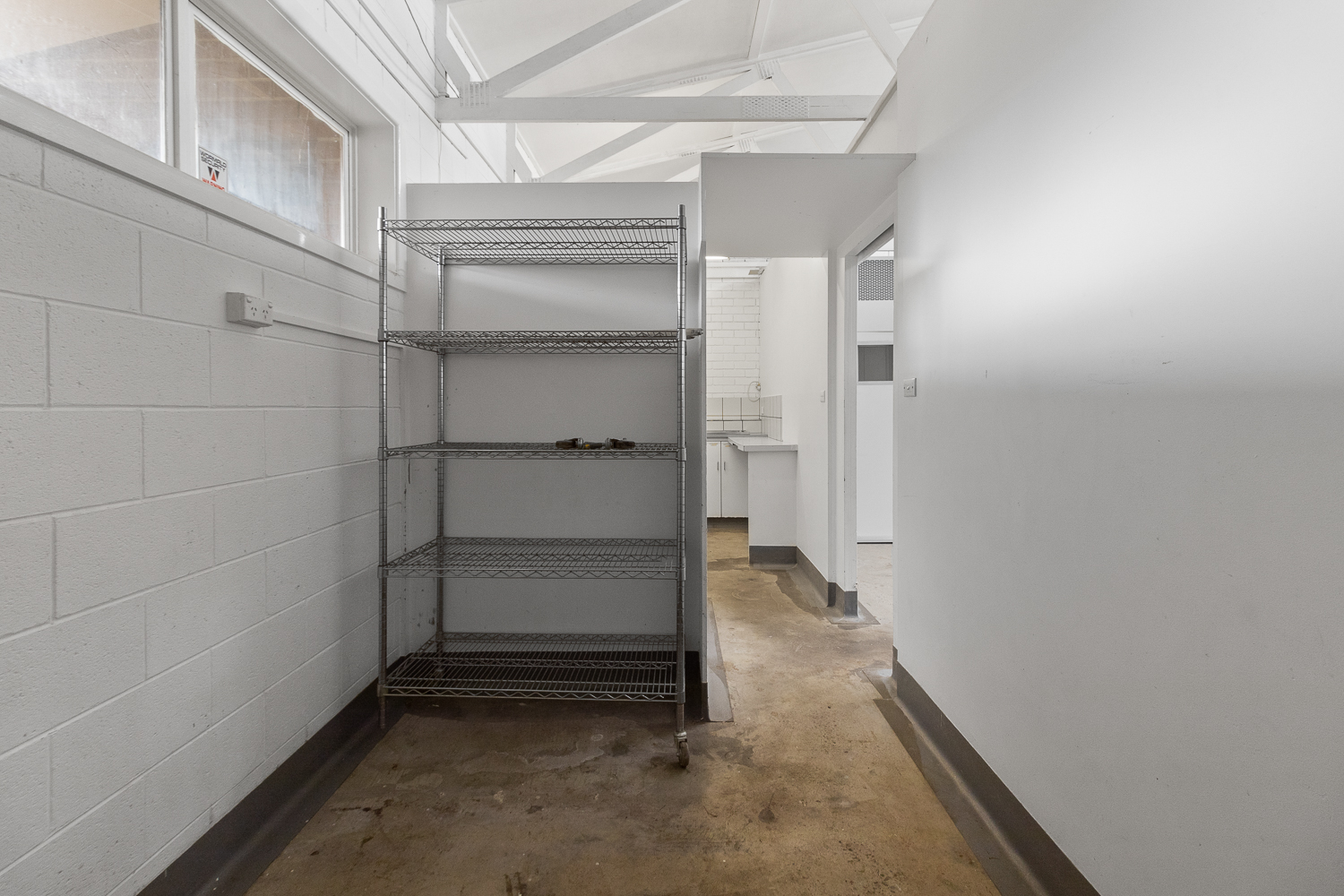 Shop 2 & 3 / 2 Prossers Forest Road, Ravenswood