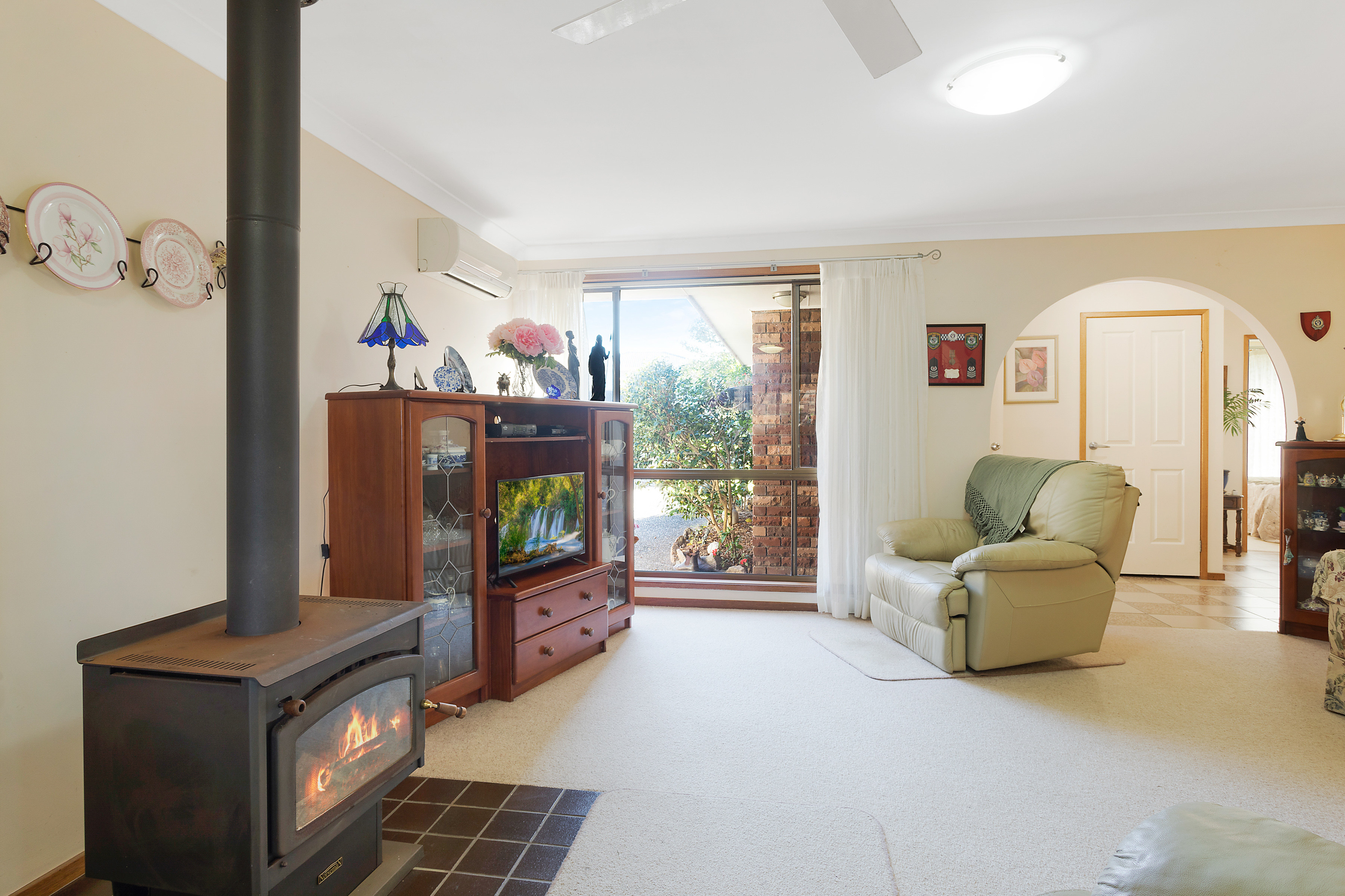 20 Sunset Boulevard, Kianga