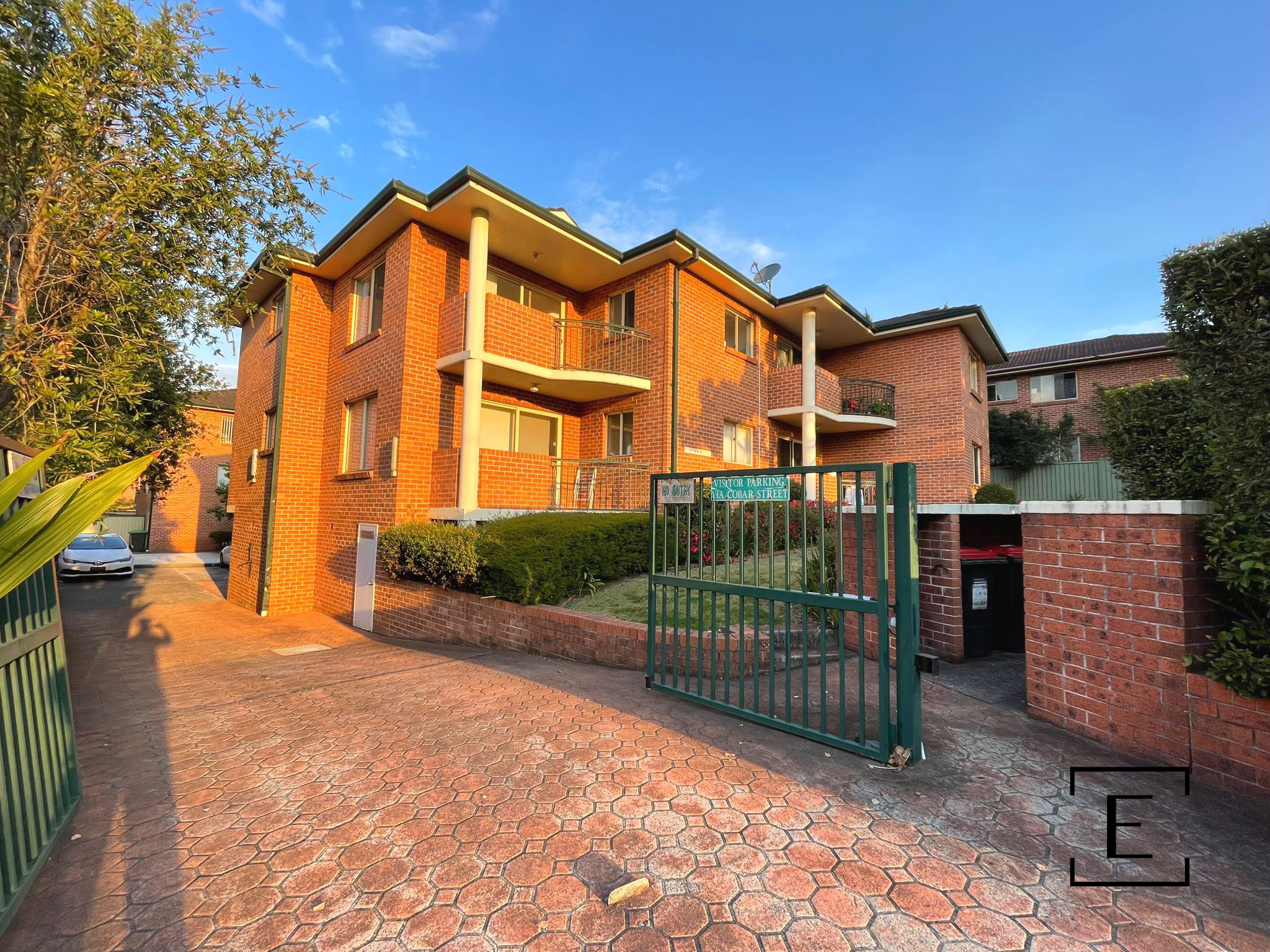 8 / 349 Old Canterbury Road, Dulwich Hill