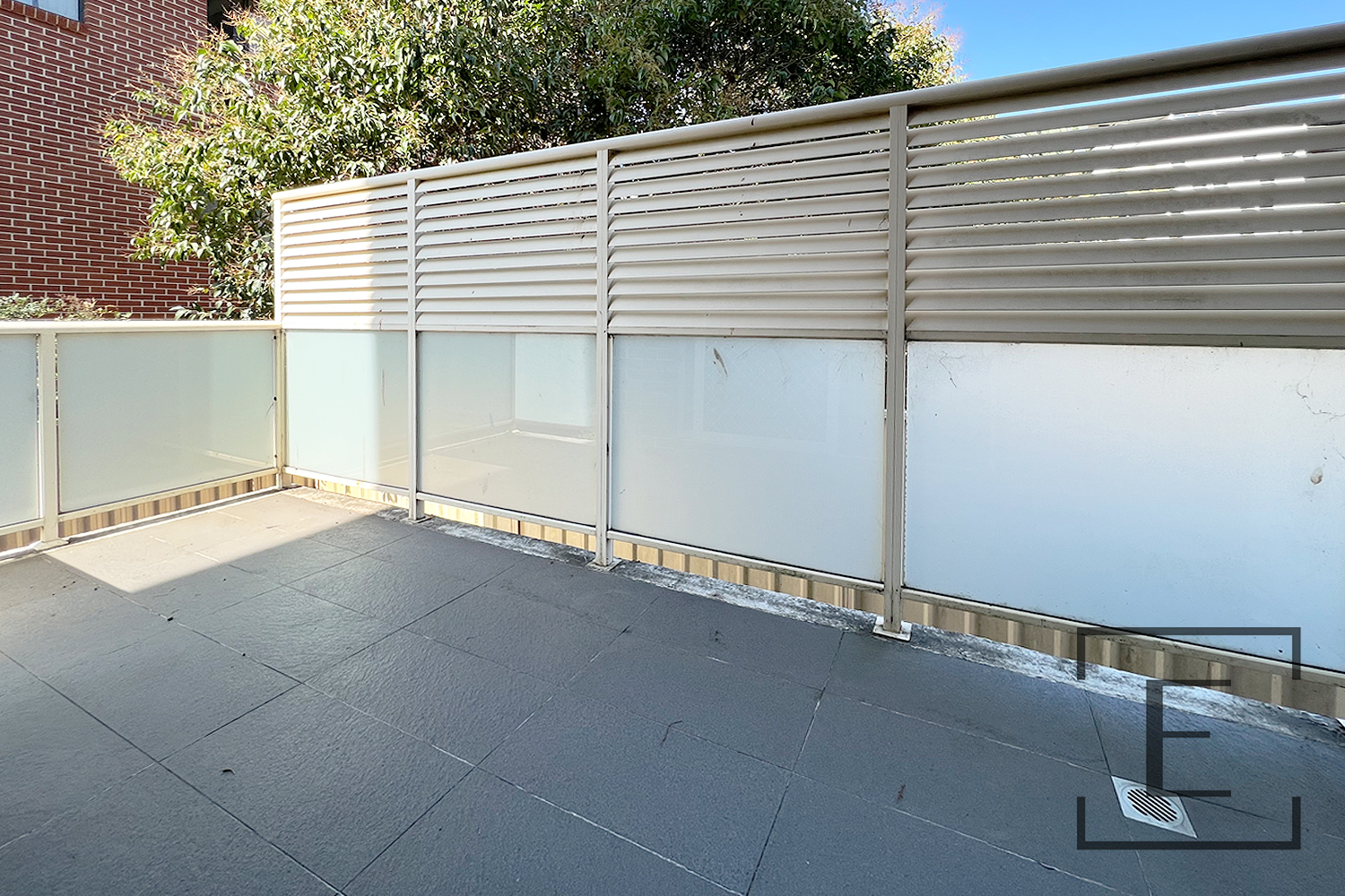 8 / 4 Bridge Road, Homebush