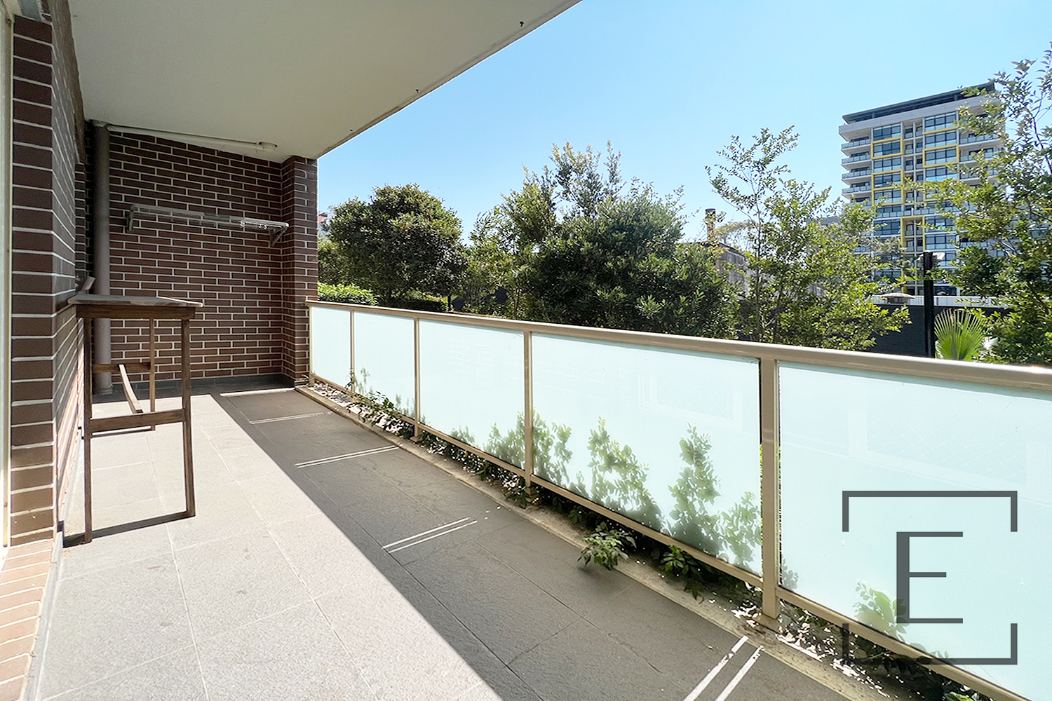 8 / 4 Bridge Road, Homebush